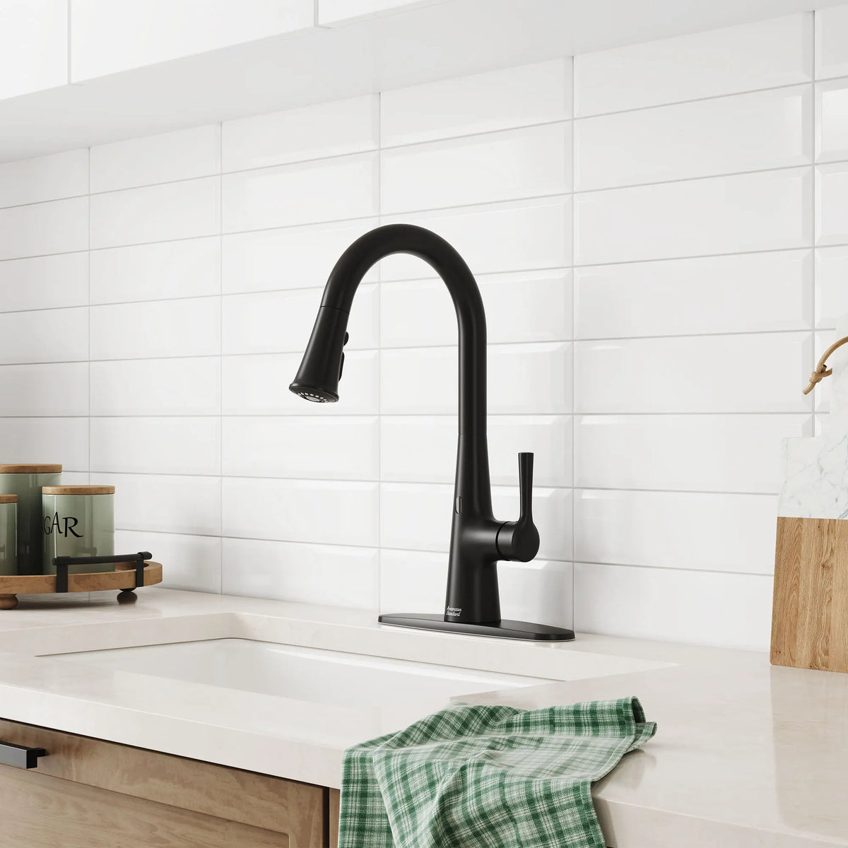 Southport Touchless Single-Handle Pull-Down Dual Spray Kitchen Faucet 1.8 GPM/6.8 L/min // MATTE BLACK // 155172_Southport_Environment_7441381.243_77SB30190.308_0002_Jan2023_0_CDNwebp_0601448e-9104-4372-b3e2-a5aaf03d4e58.webp