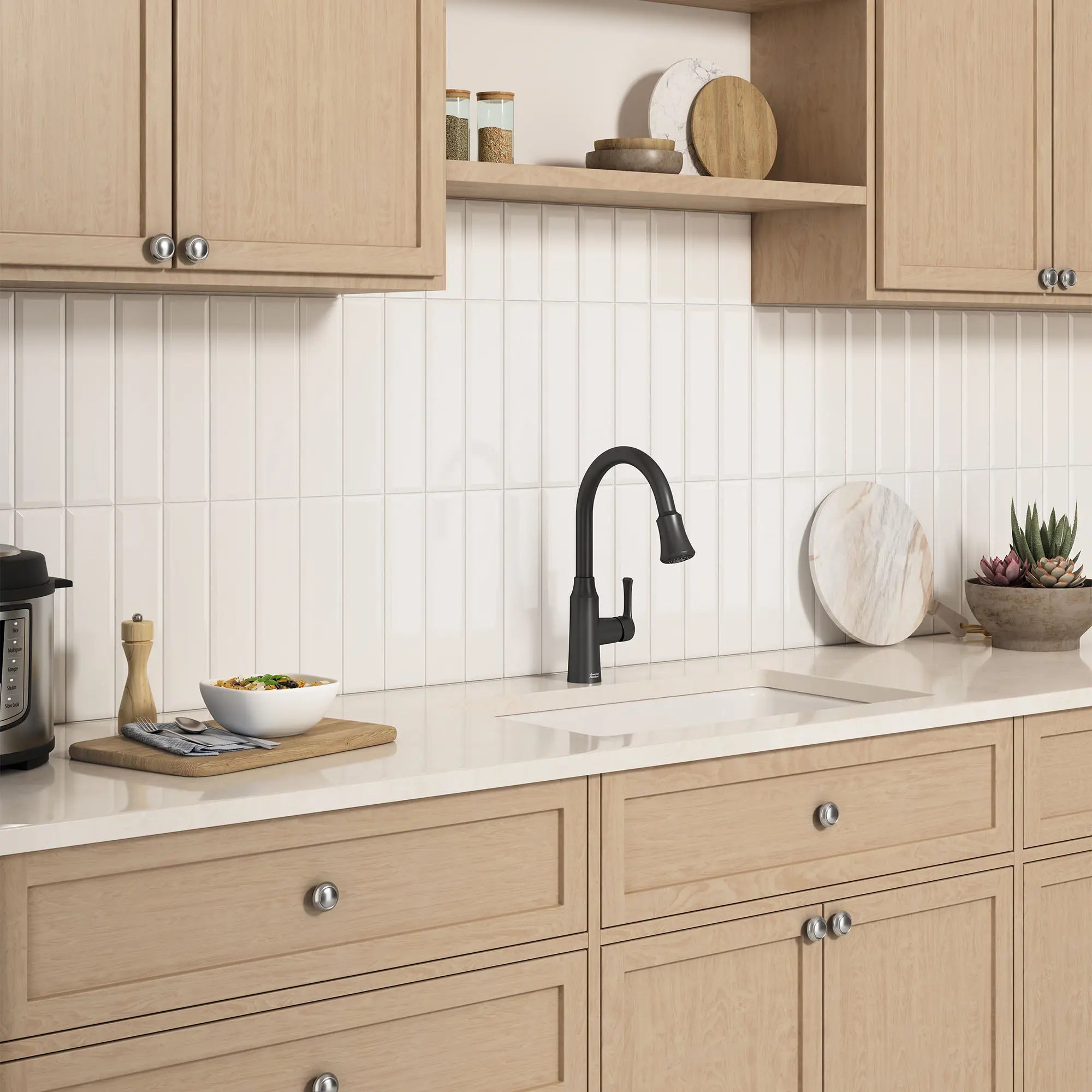 Ellis Pull Down Kitchen Faucet // MATTE BLACK // 155706_Ellis_Environment_9391321.243_0001_Jan2023_0_CDNwebp.webp