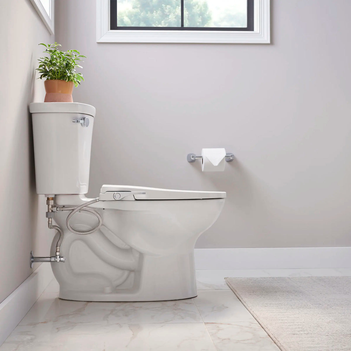 AquaWash® Slim Non-Electric SpaLet® Bidet Seat With Manual Operation // WHITE // 155720_B-215AA104.020_8033A65G.020_Side_0_CDNwebp_e6c583b1-fa04-4b02-9646-bd01840b67c2.webp