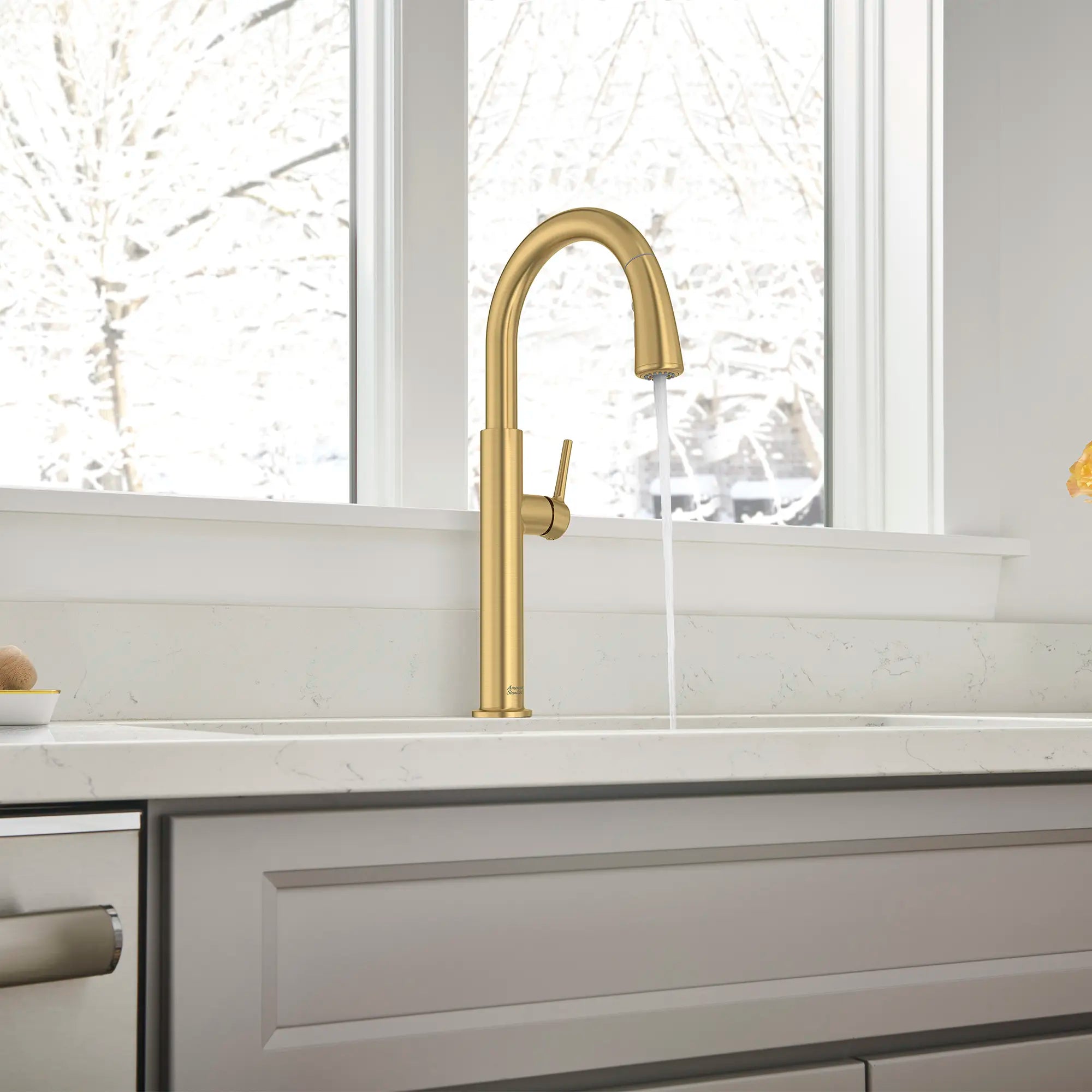 Studio® S Pull-Down Dual Spray Kitchen Faucet 1.5 gpm/5.7 L/min // BRUSHED COOL SUNRISE // 166628_StudioS_EnvironmentCloseUp_4803300.GN0_0001_Jun2023_0_CDNwebp.webp