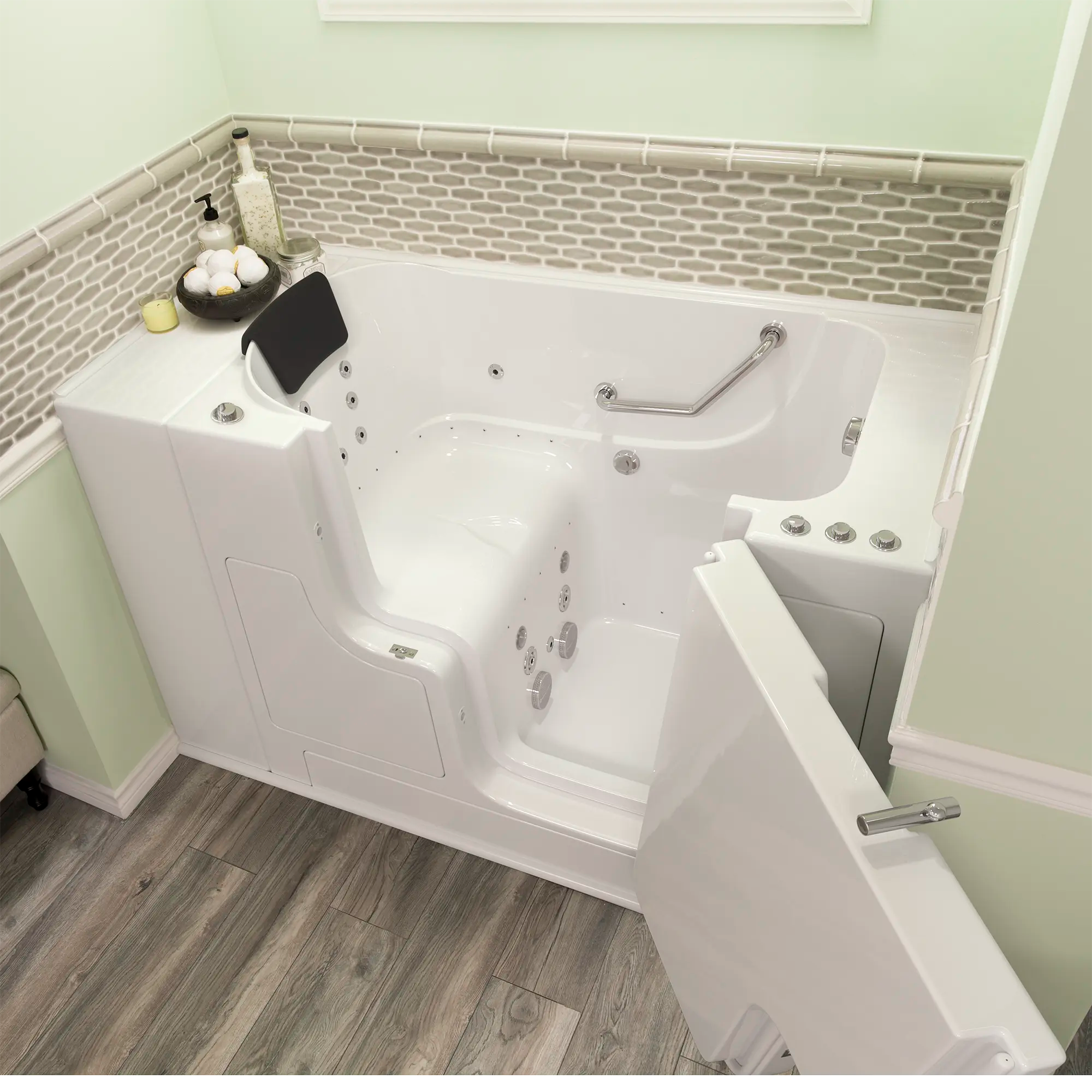 Gelcoat Premium Series 30 x 52 -Inch Walk-in Tub With Combination Air Spa and Whirlpool Systems - Right-Hand Drain // WHITE // 166846_3052OD_105_CRW_2017_sq_0_CDNwebp.webp