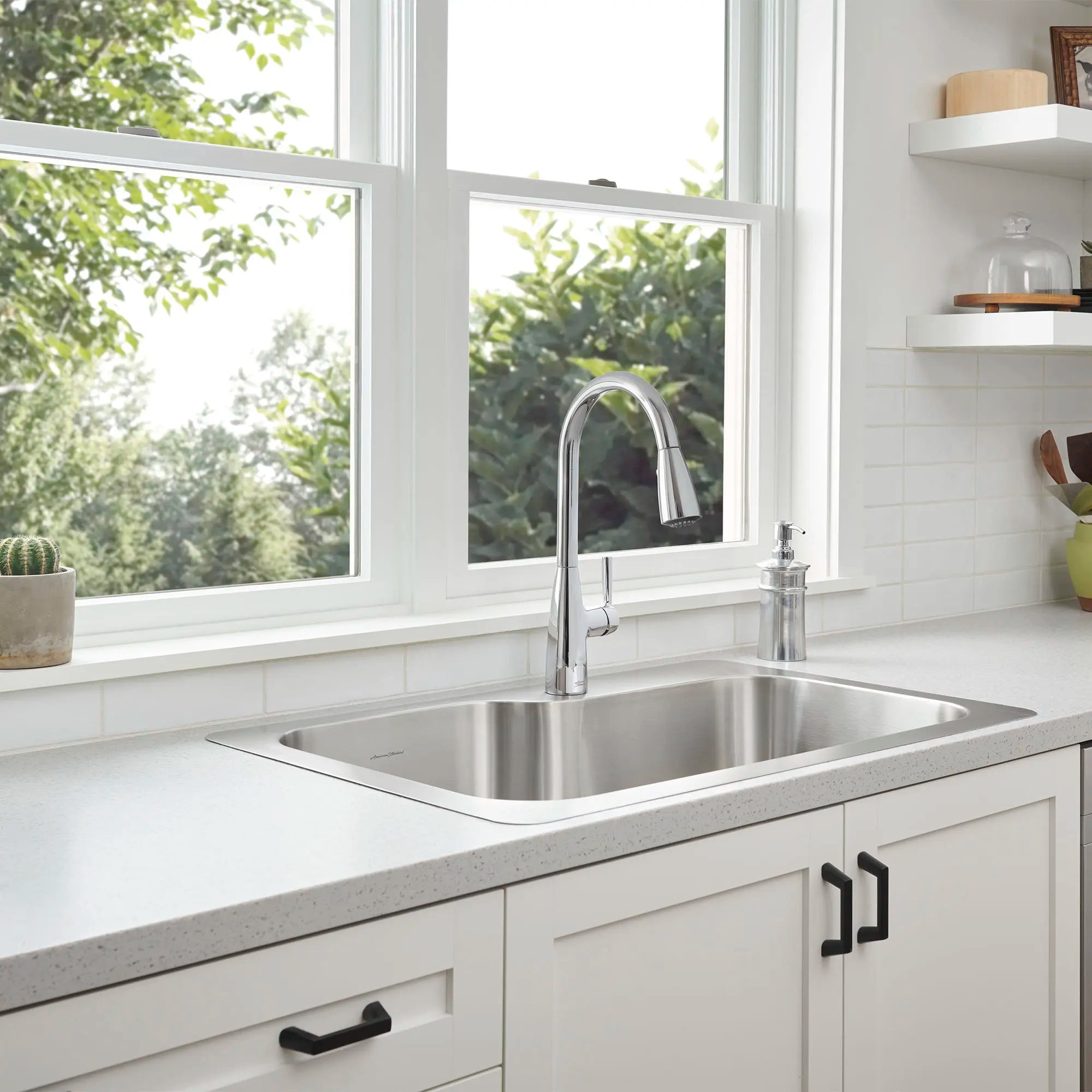 Hillsdale Single-Handle Pull-Down Dual Spray Kitchen Faucet // POLISHED CHROME // 167043_B-7617300.002_20SB.332211B.075_1_0_CDNwebp_0b00e600-c80a-424b-940f-9c00404d6cb8.webp