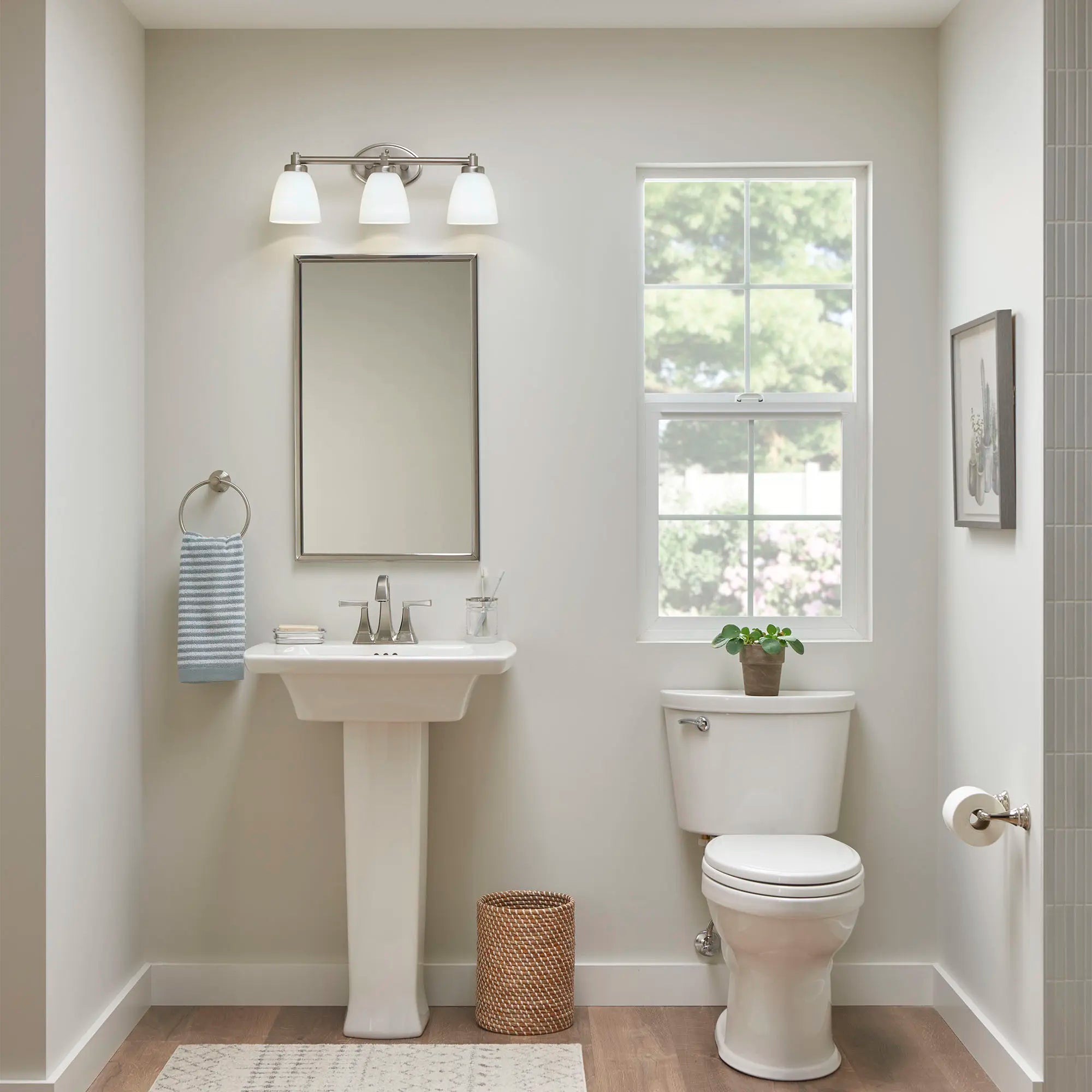 Edgemere 4-Inch Centerset Pedestal Sink Top // WHITE // 167044_B-7612207.295_0445004.020_0_CDNwebp.webp