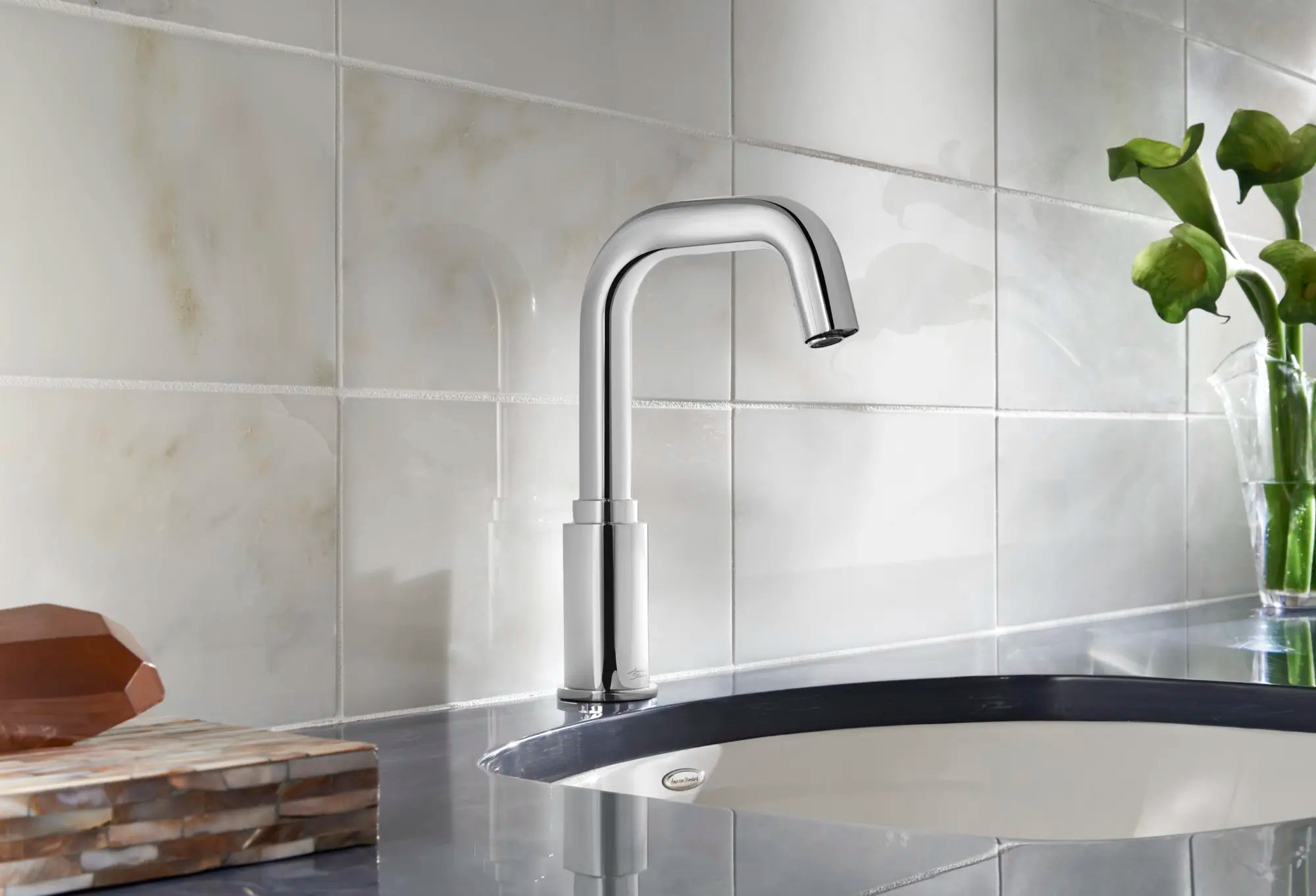 Serin® Touchless Faucet, Base Model, 0.35 gpm/1.3 Lpm // POLISHED CHROME // 167165_B_206B106.002_2_0_CDNwebp.webp