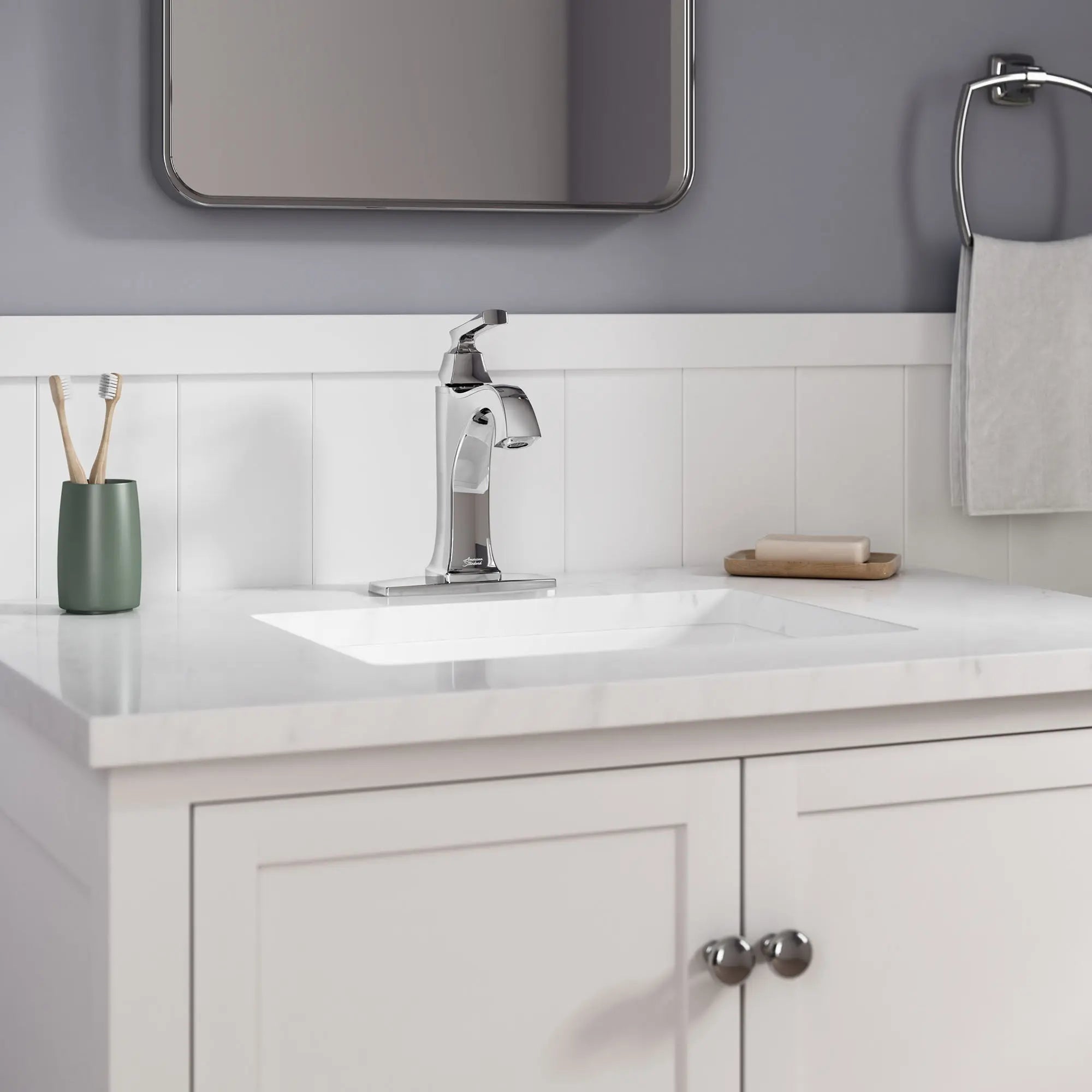 Belmeade Single-Handle Bathroom Faucet // POLISHED CHROME // 168301_B-7426101.002_Close_up_0_CDNwebp.webp