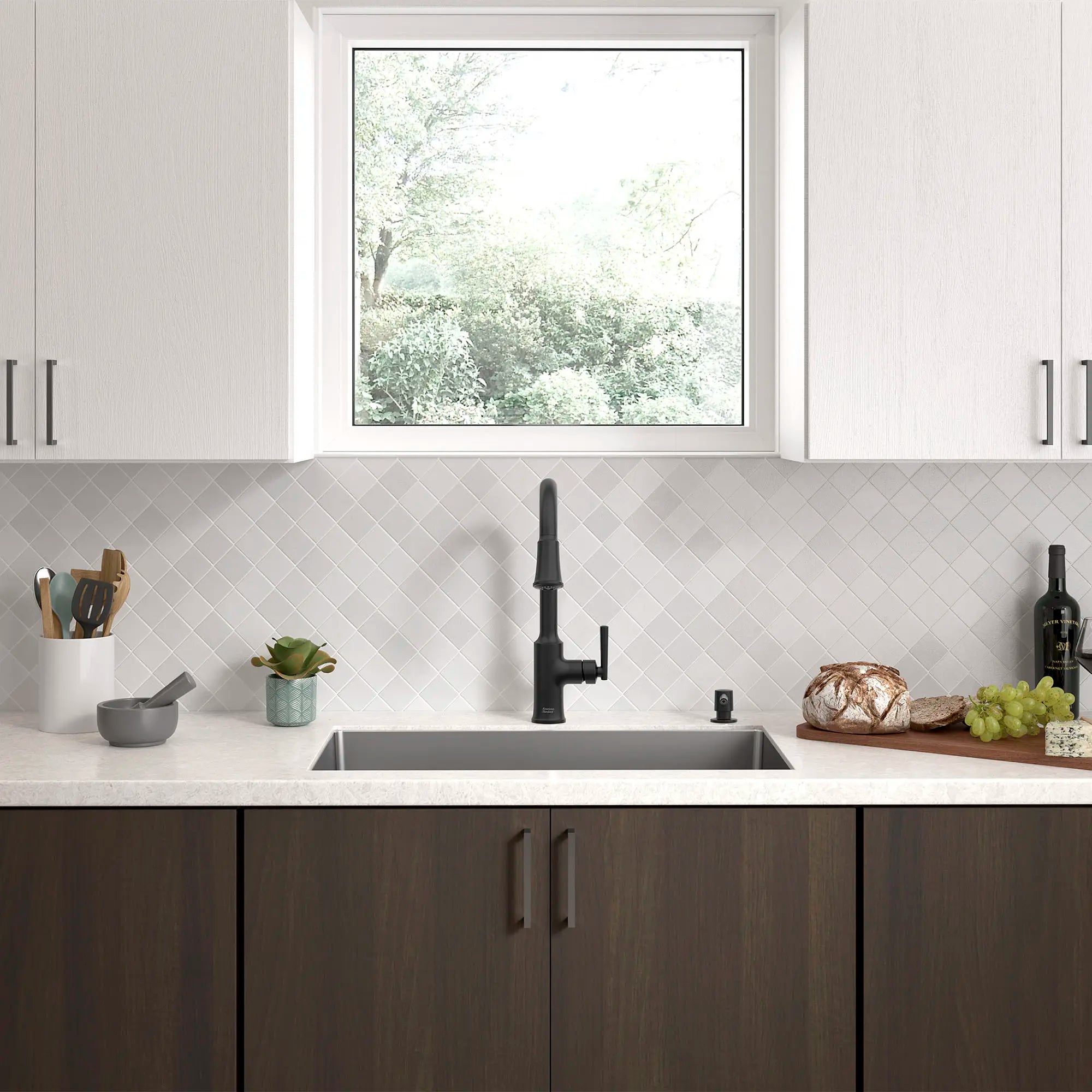 Raviv® Single-Handle Pull-Down Kitchen Faucet // MATTE BLACK // 168984_Raviv_Environment_7421300.243_0005_Apr2023_0_CDNwebp_5bfcab54-597f-4c78-86df-eb995979d2a9.webp