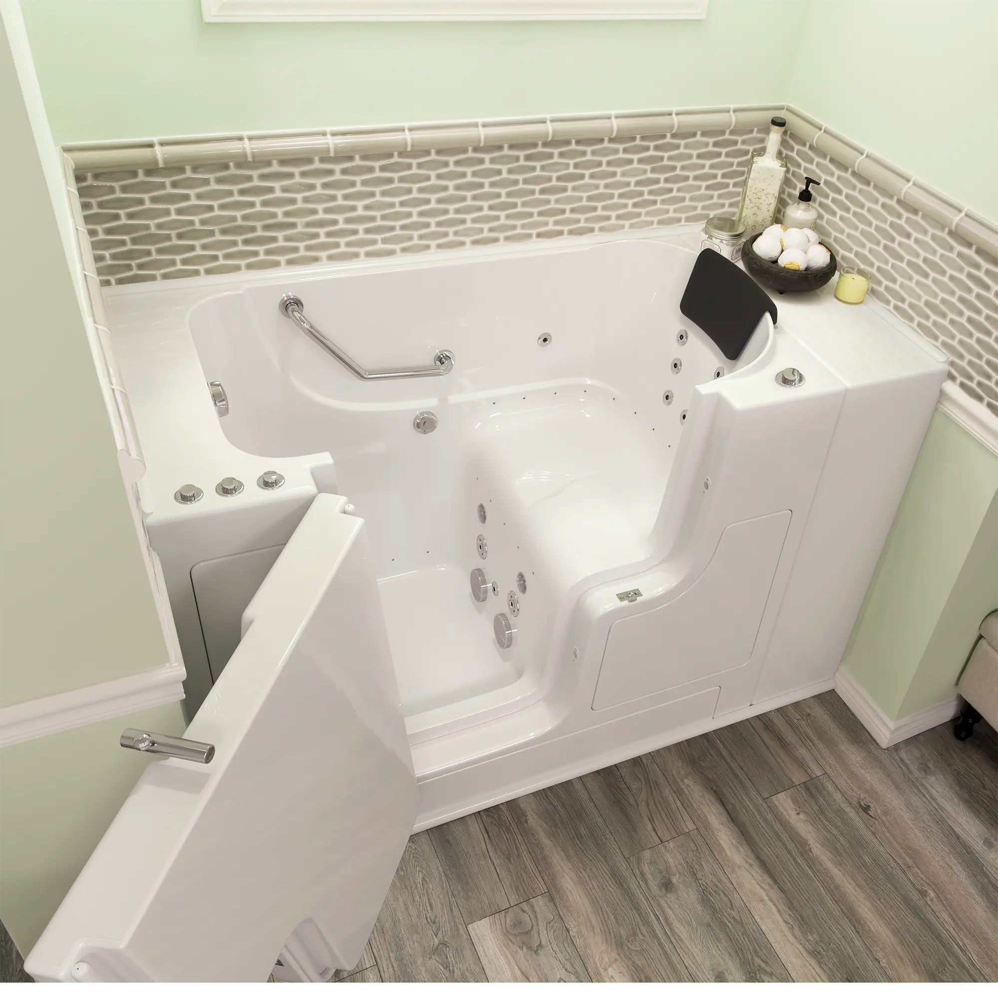 Gelcoat Premium Series 30 x 52 -Inch Walk-in Tub With Combination Air Spa and Whirlpool Systems - Left-Hand Drain // WHITE // 170419_3052OD_105_CLW_2017_sq_0_CDNwebp.webp