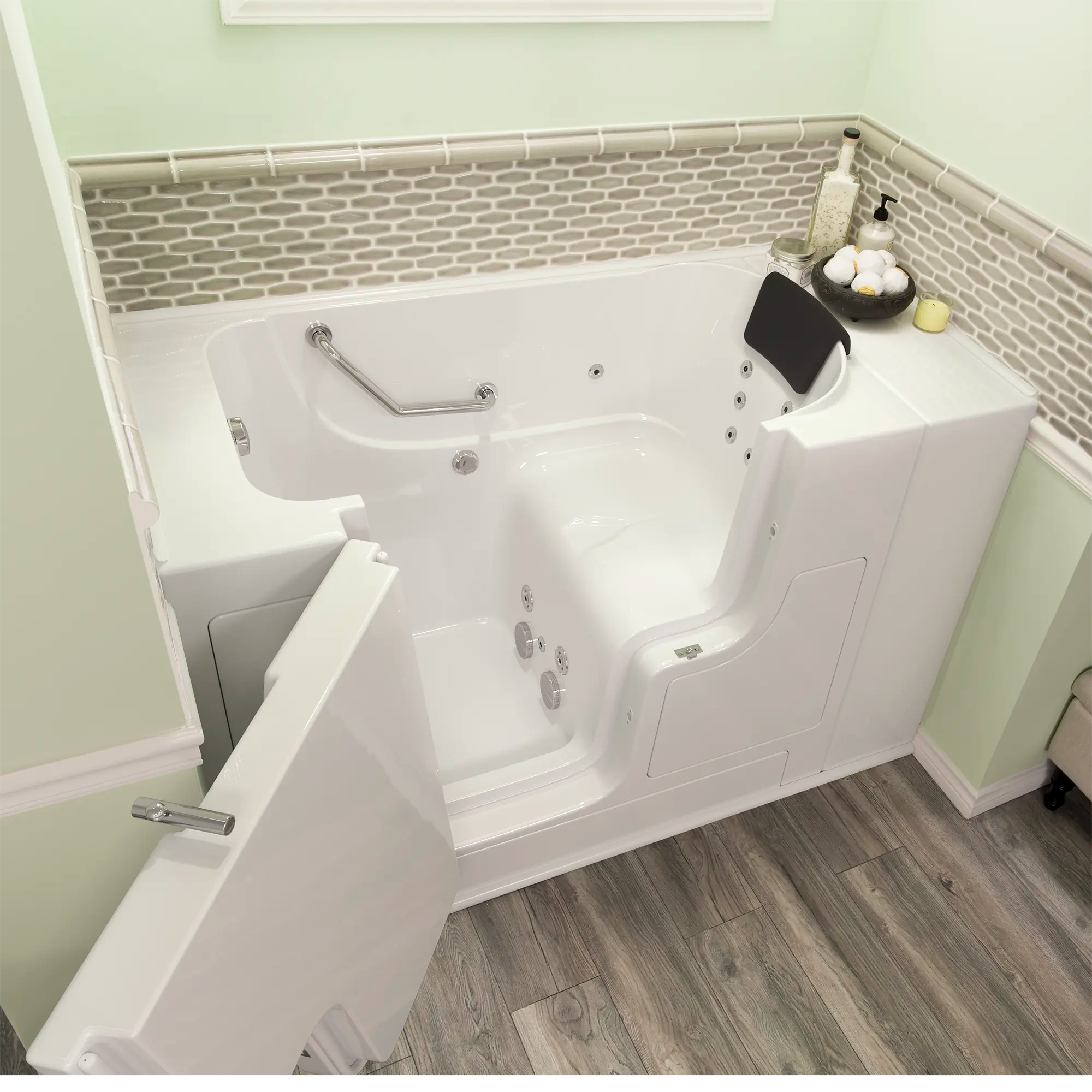 Gelcoat Premium Series 30 x 52 -Inch Walk-in Tub With Whirlpool System - Left-Hand Drain // WHITE // 170424_3052OD_105_WLW_2017_sq_0_CDNwebp.webp