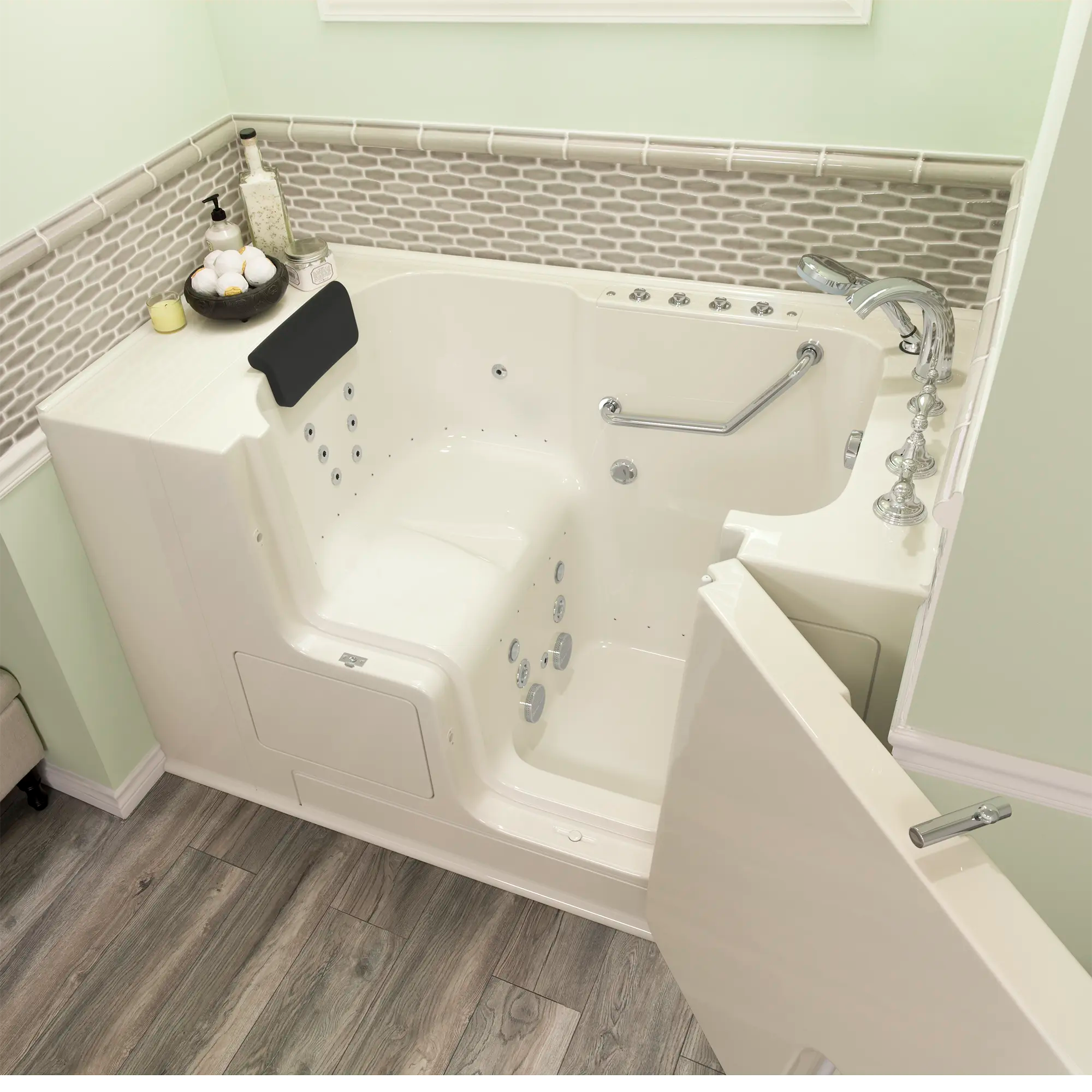 Gelcoat Premium Series 32 x 52 -Inch Walk-in Tub With Combination Air Spa and Whirlpool Systems - Right-Hand Drain With Faucet // LINEN // 170492_3252OD_109_CRL_SSOD5232_RDBC_2017_sq_0_CDNwebp.webp