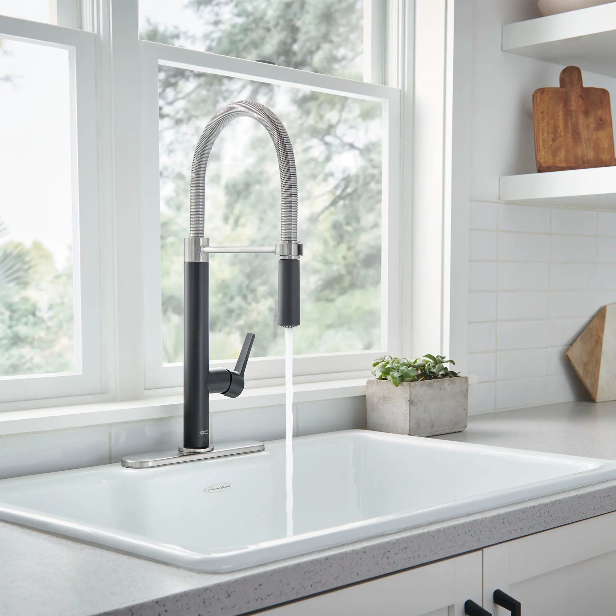 Grayson Semi-Professional Single-Handle Kitchen Faucet // MATTE BLACK // 174057_B-7612350243_77SB33223308_3_0_CDNwebp.webp