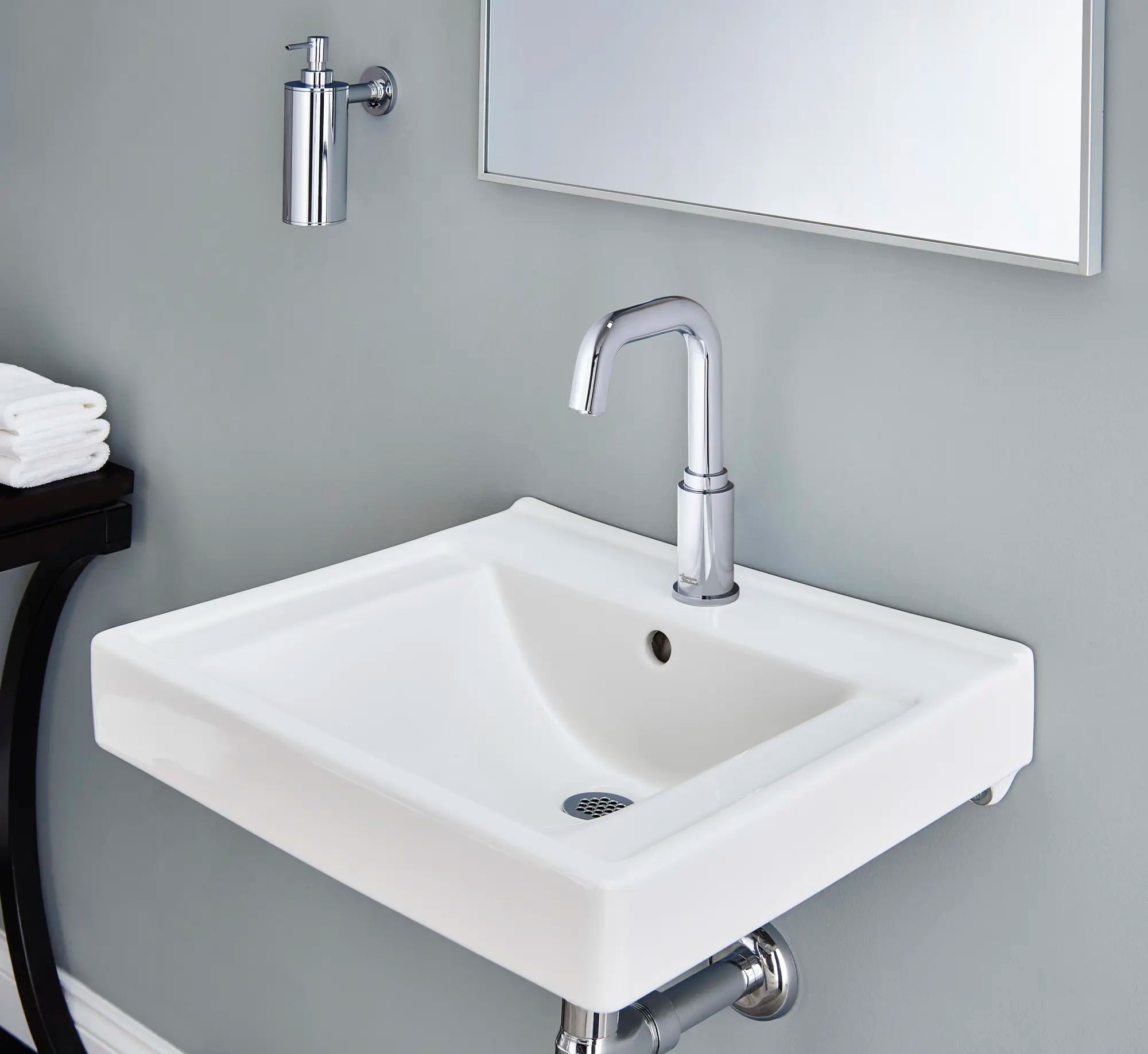 Serin® Touchless Faucet, Base Model, 1.5 gpm/5.7 Lpm // POLISHED CHROME // 174886_B_206B102.002_0_CDNwebp.webp