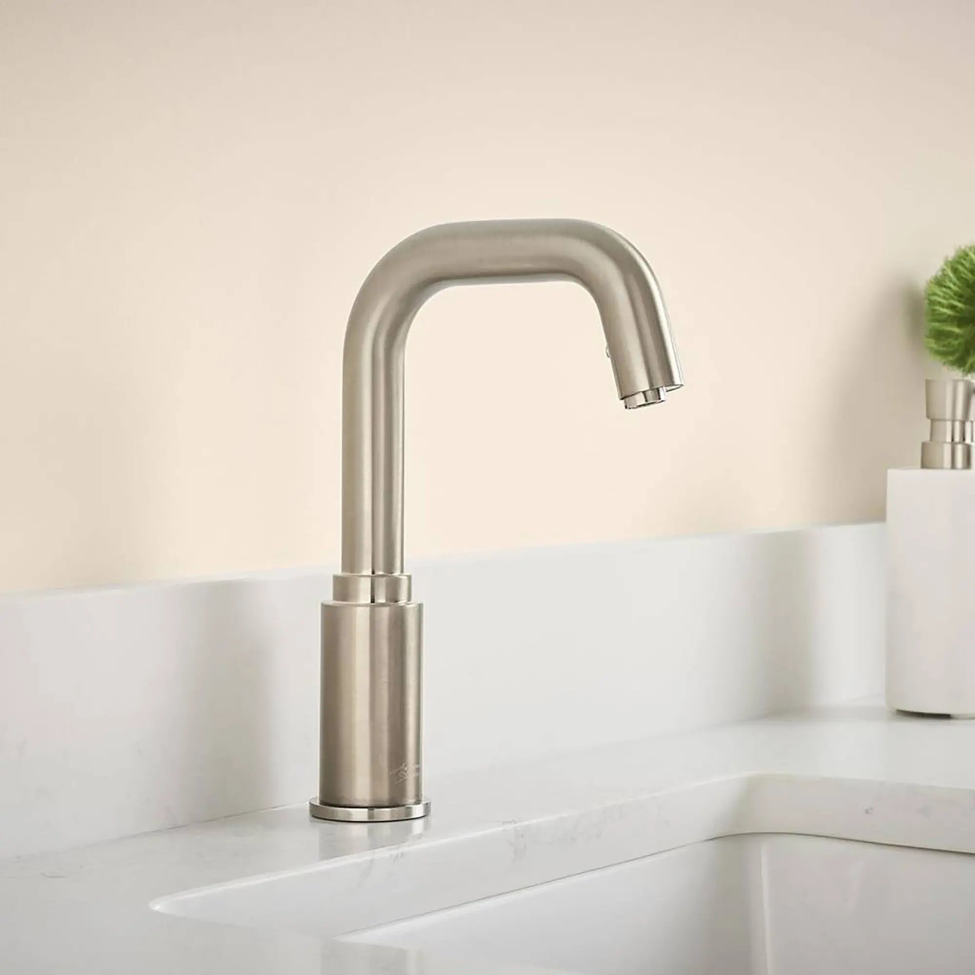 Serin® Touchless Faucet, Base Model, 0.35 gpm/1.3 Lpm // BRUSHED NICKEL // 174897_B_206B106.295_3_0_CDNwebp.webp