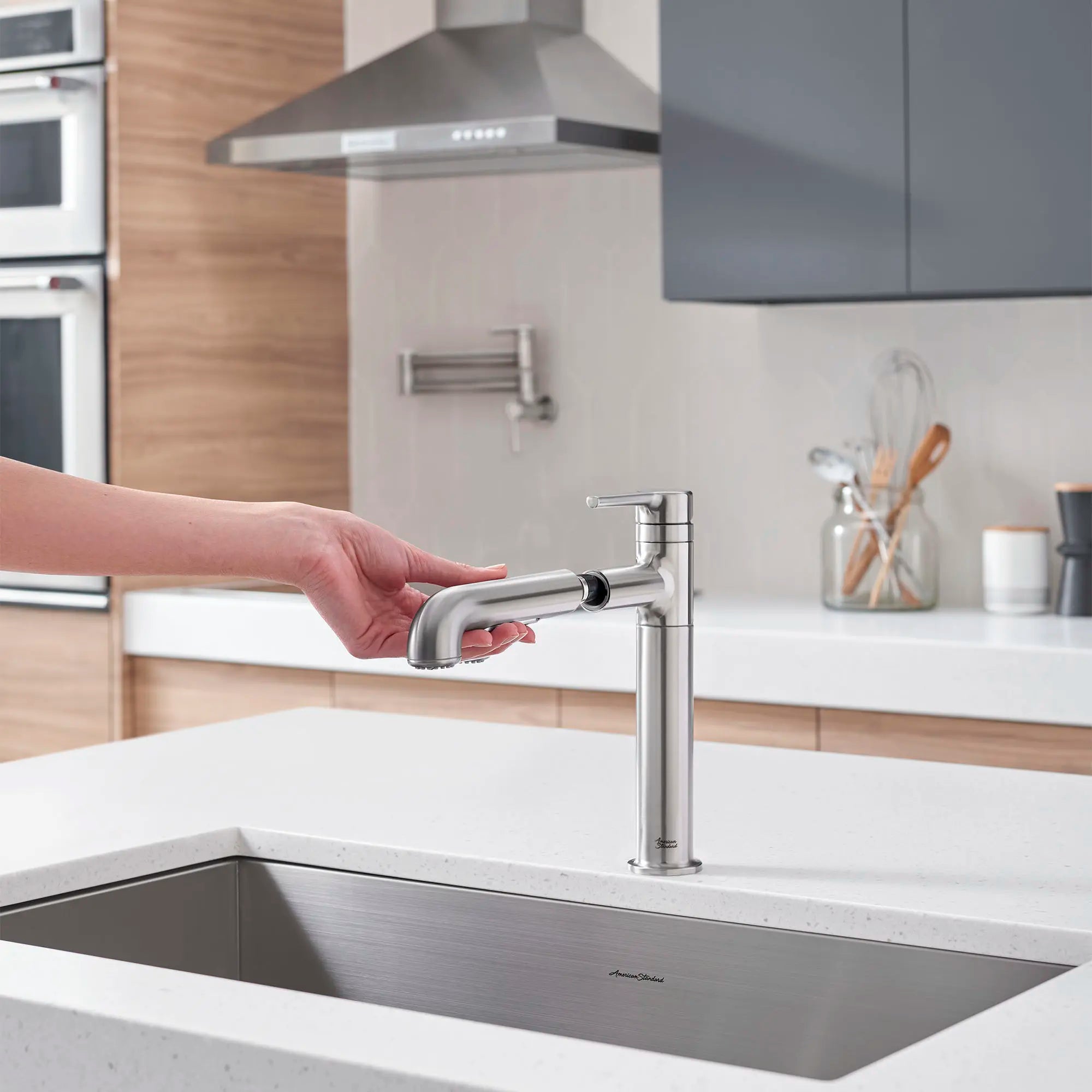 Studio® S Pull-Out Dual Spray Kitchen Faucet // STAINLESS STEEL // 175616_L-4803100075_0_CDNwebp.webp