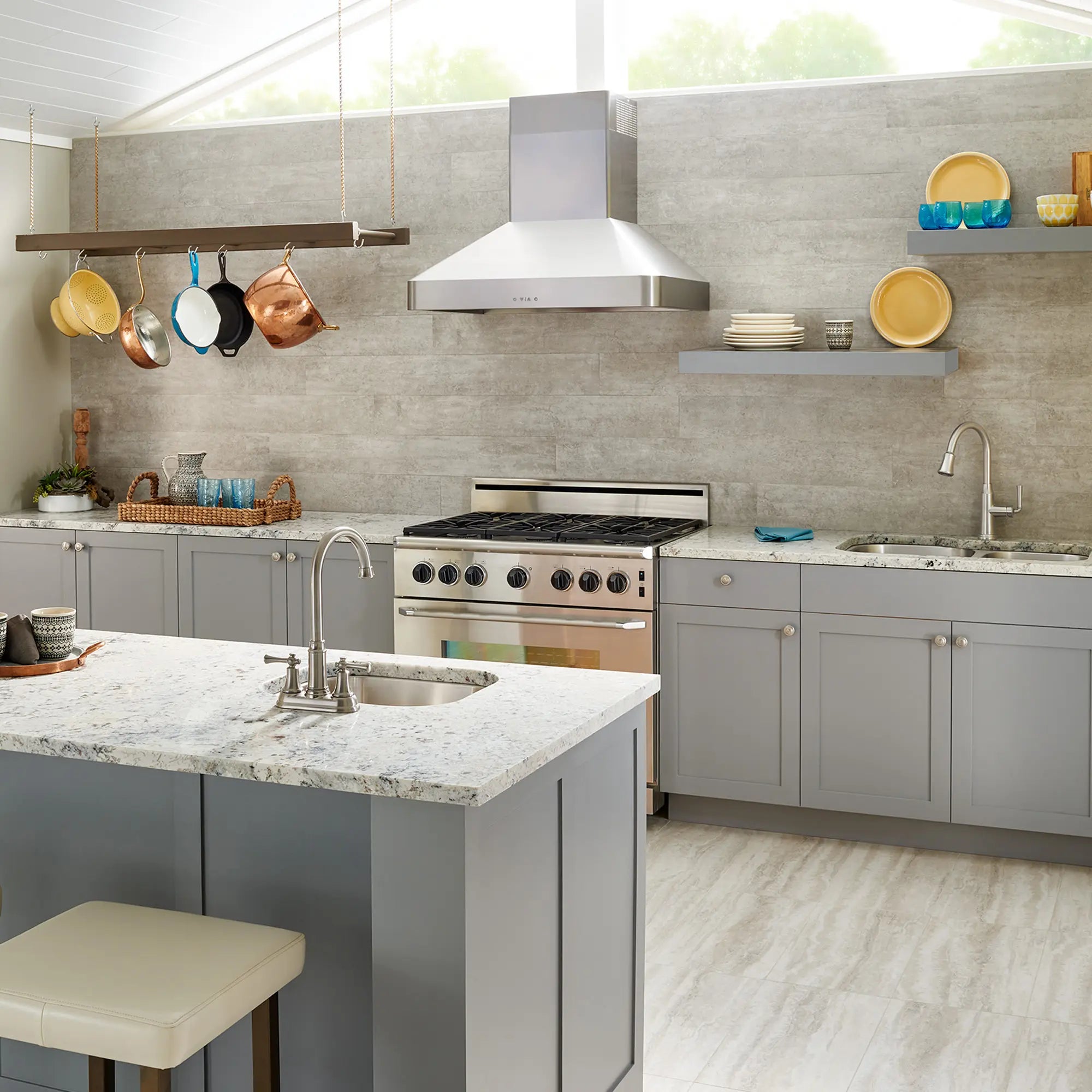 Portsmouth® Single-Handle Pull-Down Dual-Spray Kitchen Faucet 1.8 gpm/6.8 L/min // STAINLESS STEEL // 259079_Portsmouth_18CR9322100S075_18SB9181600S075__4285300075_4285300F15_4285420075_4285420F15_CDNwebp.webp