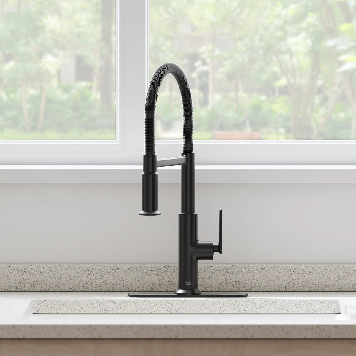 Sonner Single-Handle Semi-Pro 3-Function Kitchen Faucet 1.8 gpm/6.8 L/min with Deck Plate // MATTE BLACK // 262437_Sonner_EnvironmentCloseUp_1176962430_0001_FEBRUARY2025_0_CDNwebp_7ac9123c-ed58-4735-bbfc-e1627e20c77e.webp
