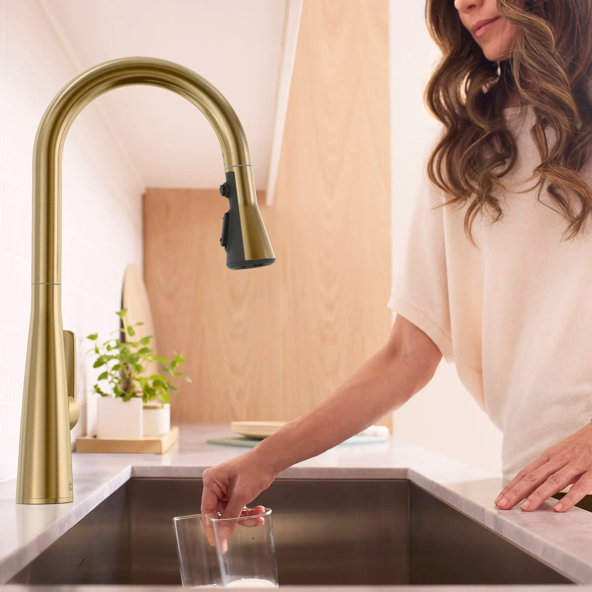 Aspirations Pull-Down Kitchen Faucet // BRUSHED COOL SUNRISE // 263678_Aspirations_EnvironmentCloseUp_104881GN00_0003_MAY2025_0_CDNwebp.webp