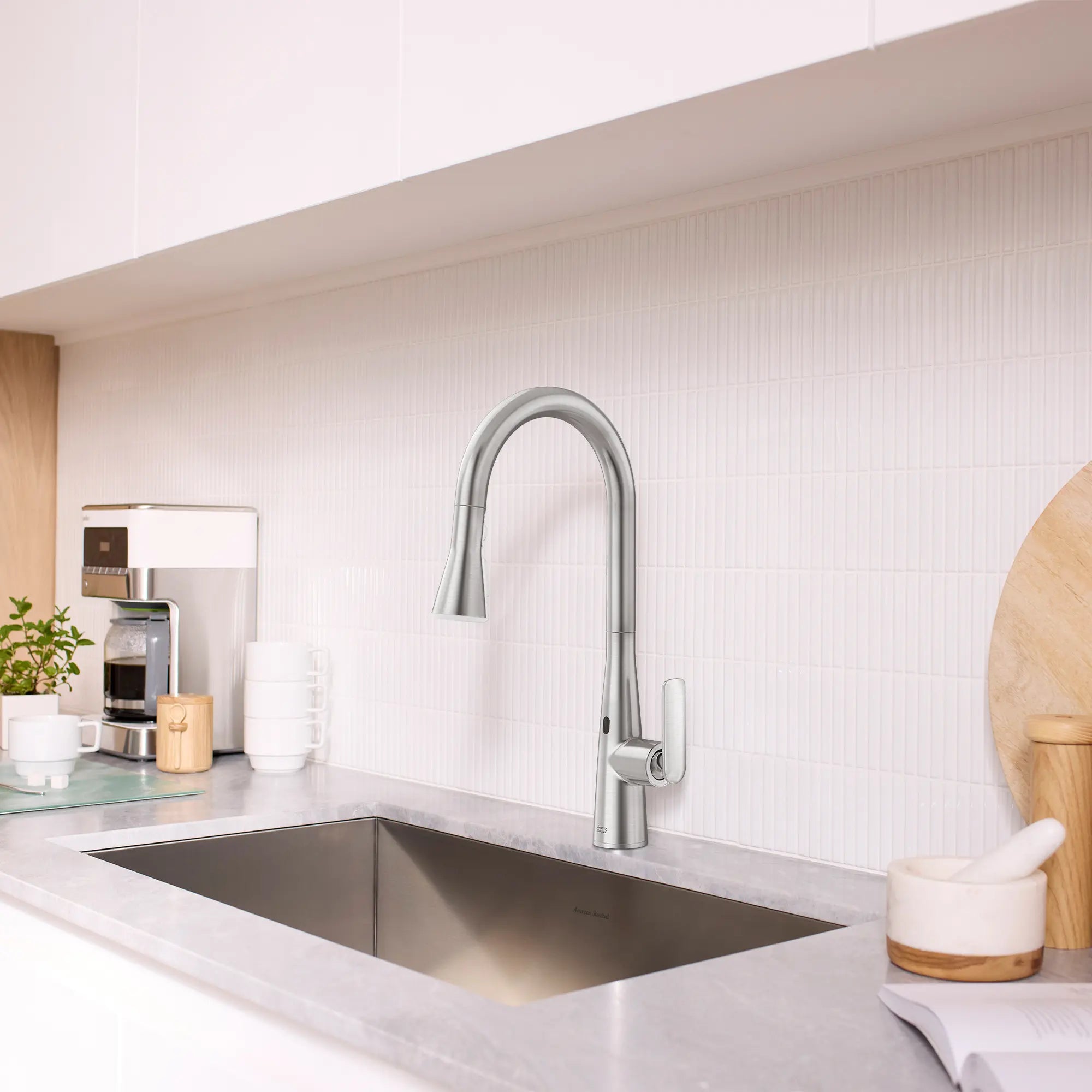 Aspirations Touchless Pull-Down Kitchen Faucet // STAINLESS STEEL // 263680_Aspirations_EnvironmentCloseUp_104880DC00_0002_May2025_1_CDNwebp.webp