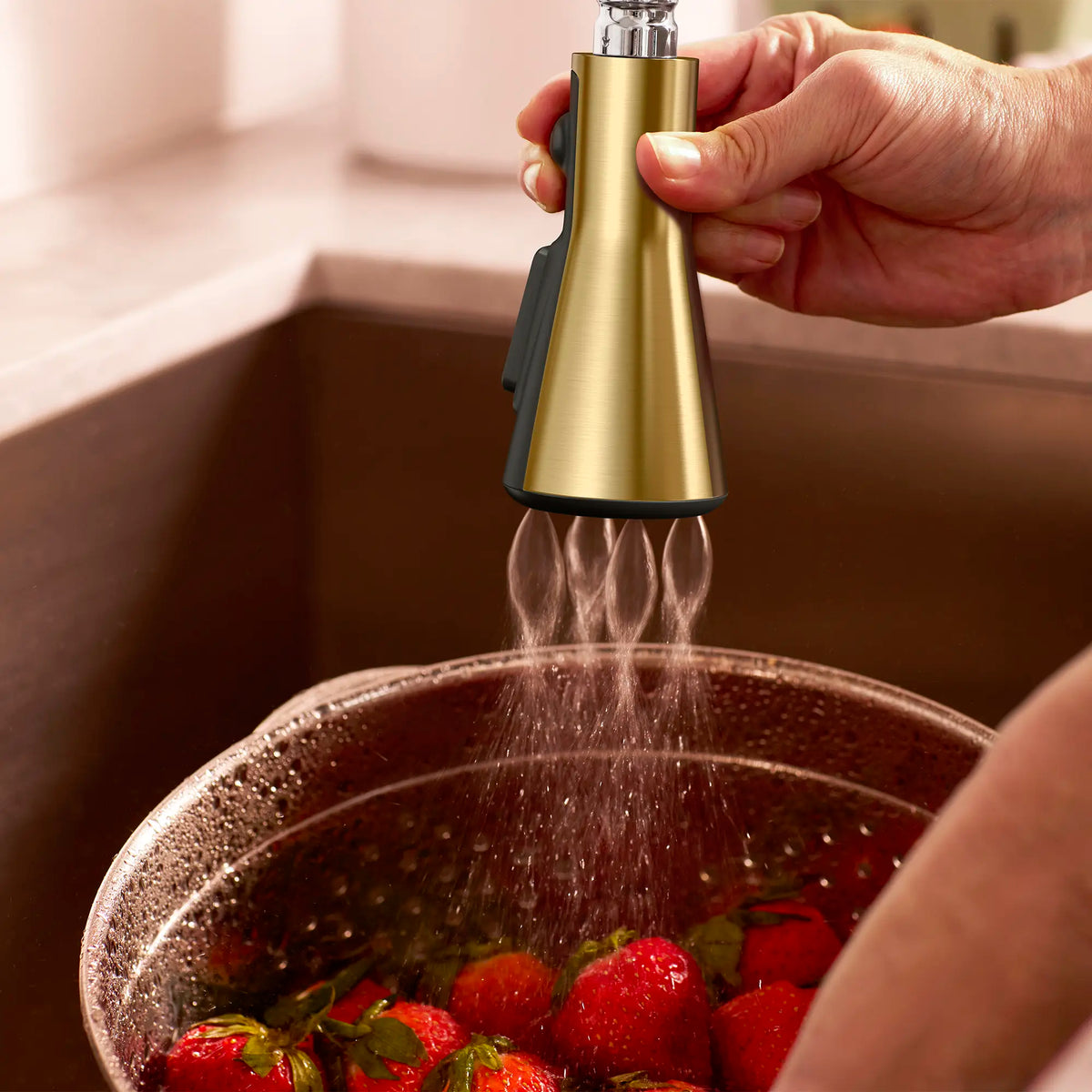 Aspirations Touchless Pull-Down Kitchen Faucet // BRUSHED COOL SUNRISE // 263739_Aspirations_EnvironmentCloseUp_104880GN00_0002_MAY2025_0_CDNwebp_7903ff1e-1771-49f0-8ede-9a62372a4588.webp