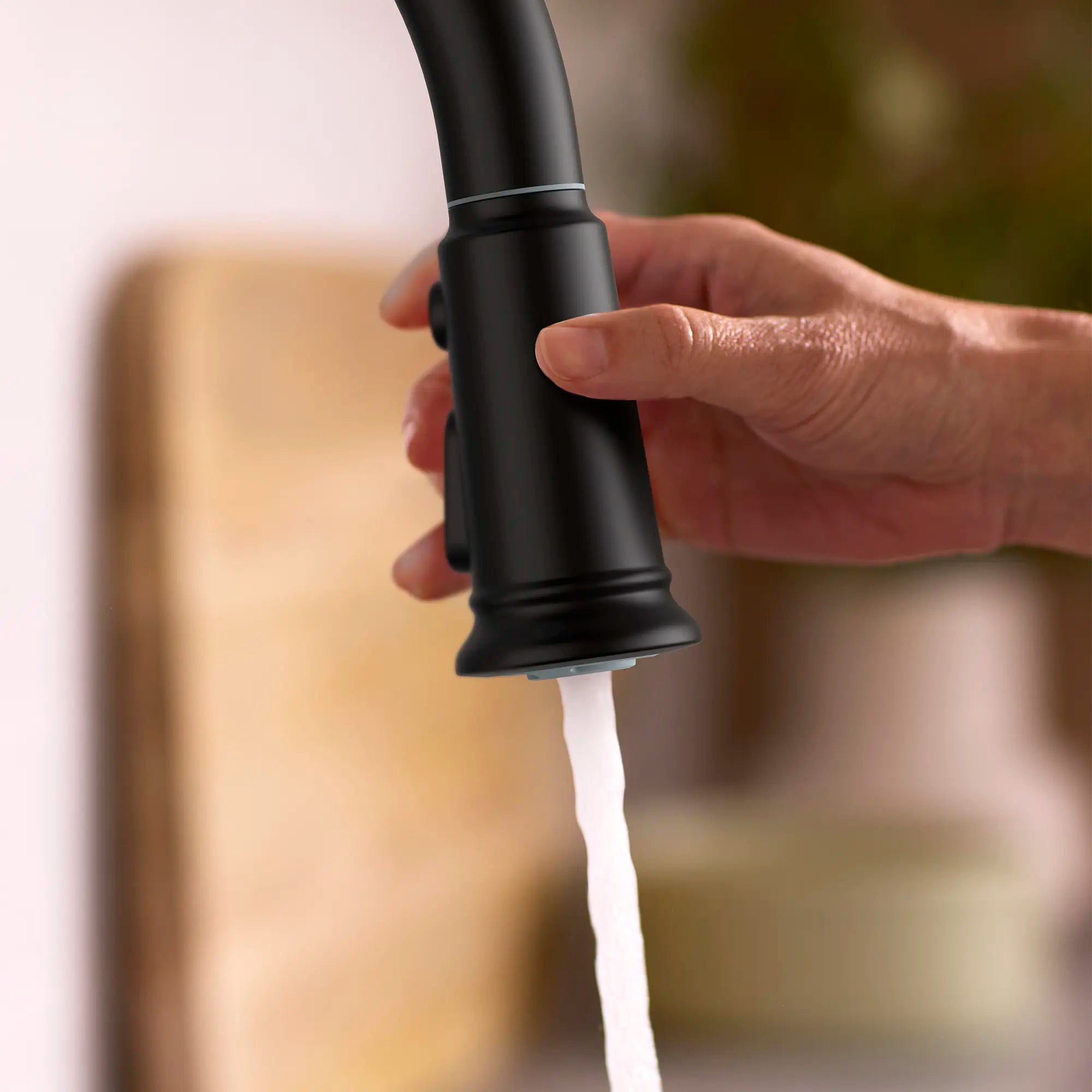 Highgrove Single-Handle Pull-Down 3-Function Kitchen Sink Faucet 1.8 gpm/6.8 L/min with Deck Plate // MATTE BLACK // 284021_Highgrove_EnvironmentCloseUp_1176342430_0001_APRIL2026_1_CDNwebp.webp