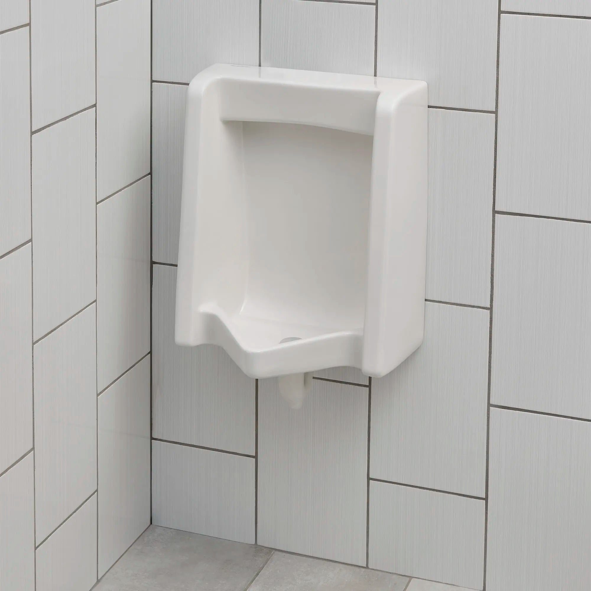 Washbrook 0.125 -1.0 gpf (0.47 - 3.8 Lpf) Back Spud Urinal // WHITE // 32764_B-6515001020_0_CDNwebp.webp