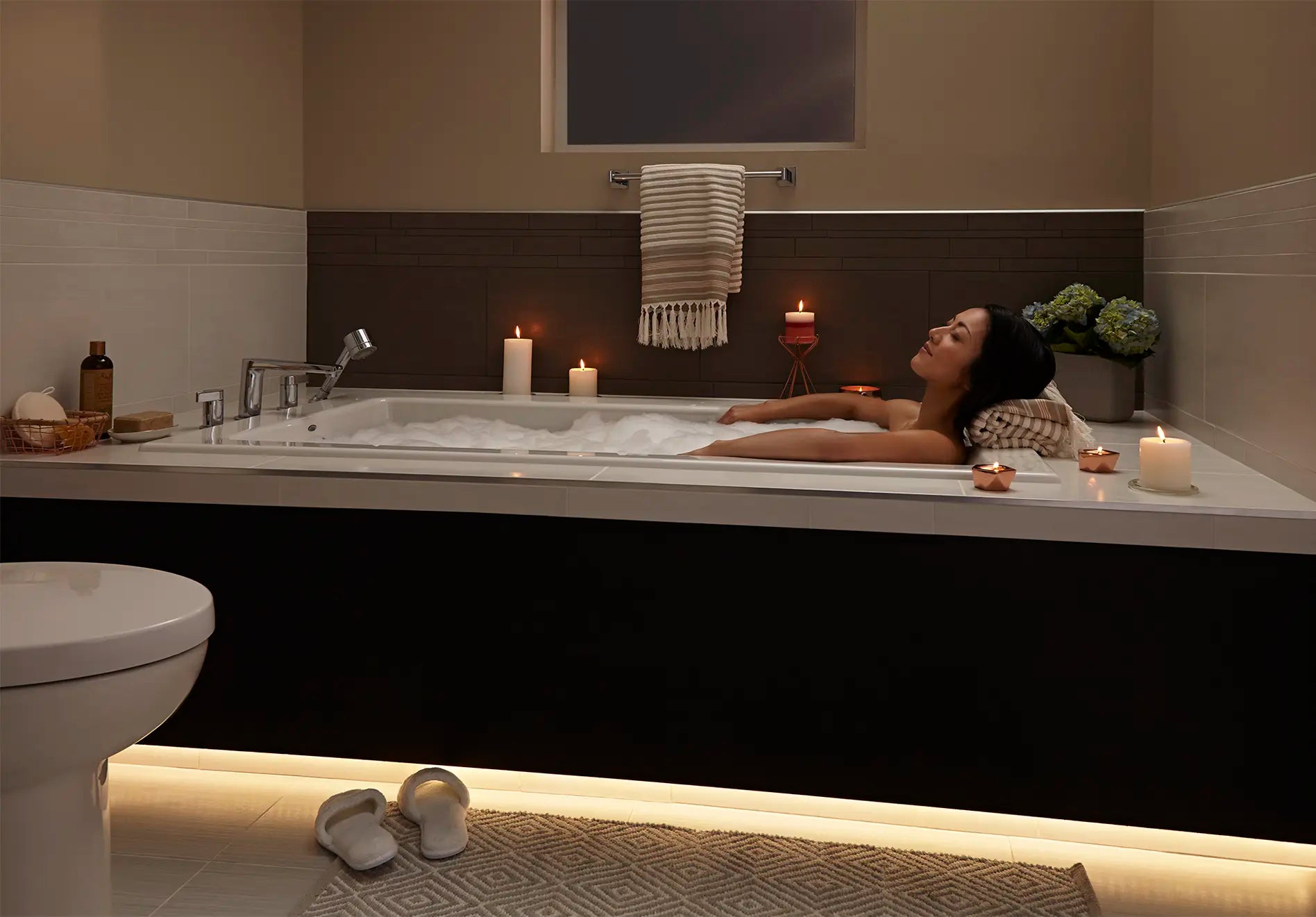 Studio Deck-Mount Bathtub Faucet // POLISHED CHROME // 32877_L_2938068CD2020_2590901002_0_CDNwebp.webp