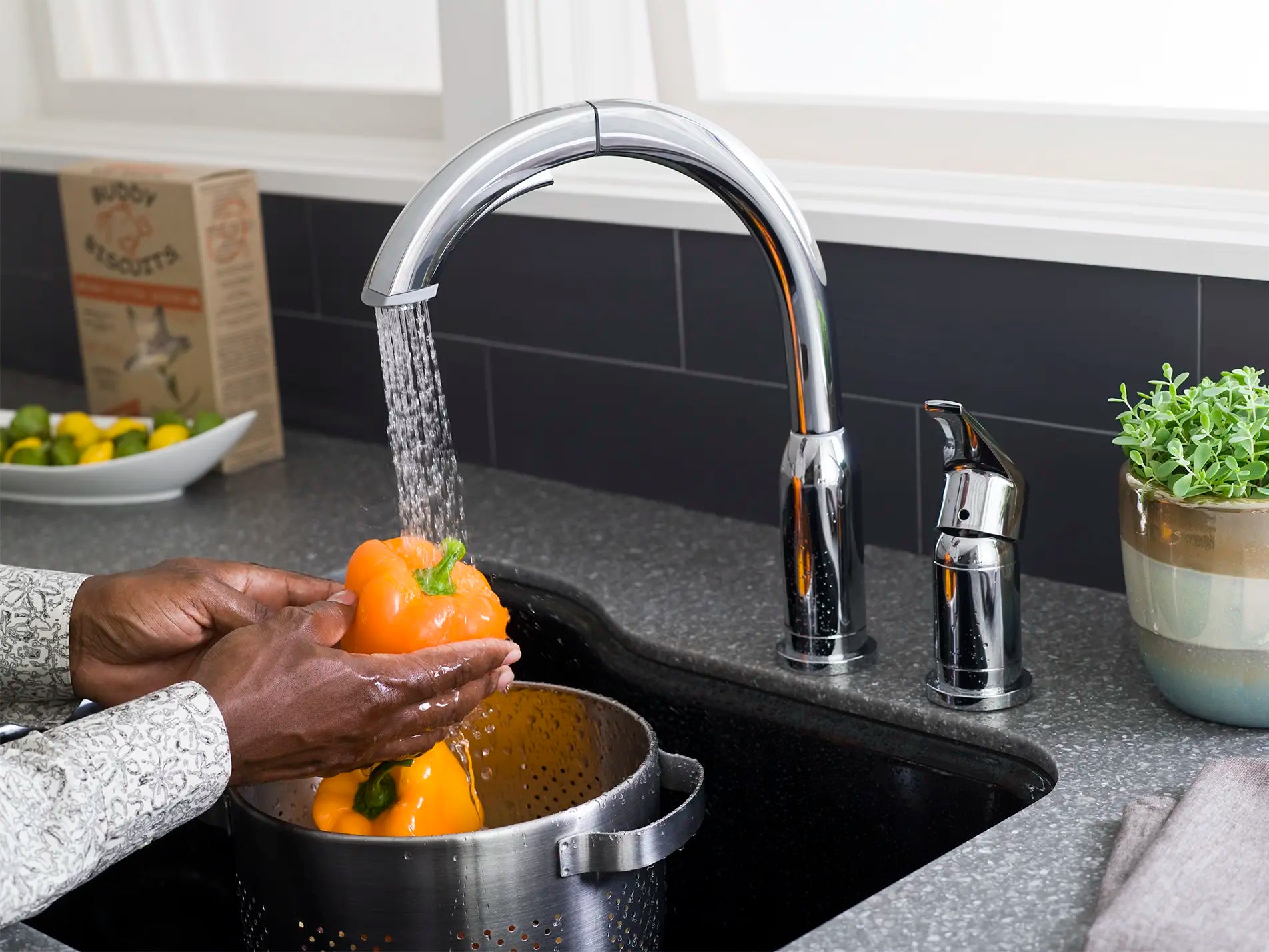 Arch Single Handle Pull Out High-Arc Kitchen Faucet // POLISHED CHROME // 32903_l_4101350002_10_0_CDNwebp.webp