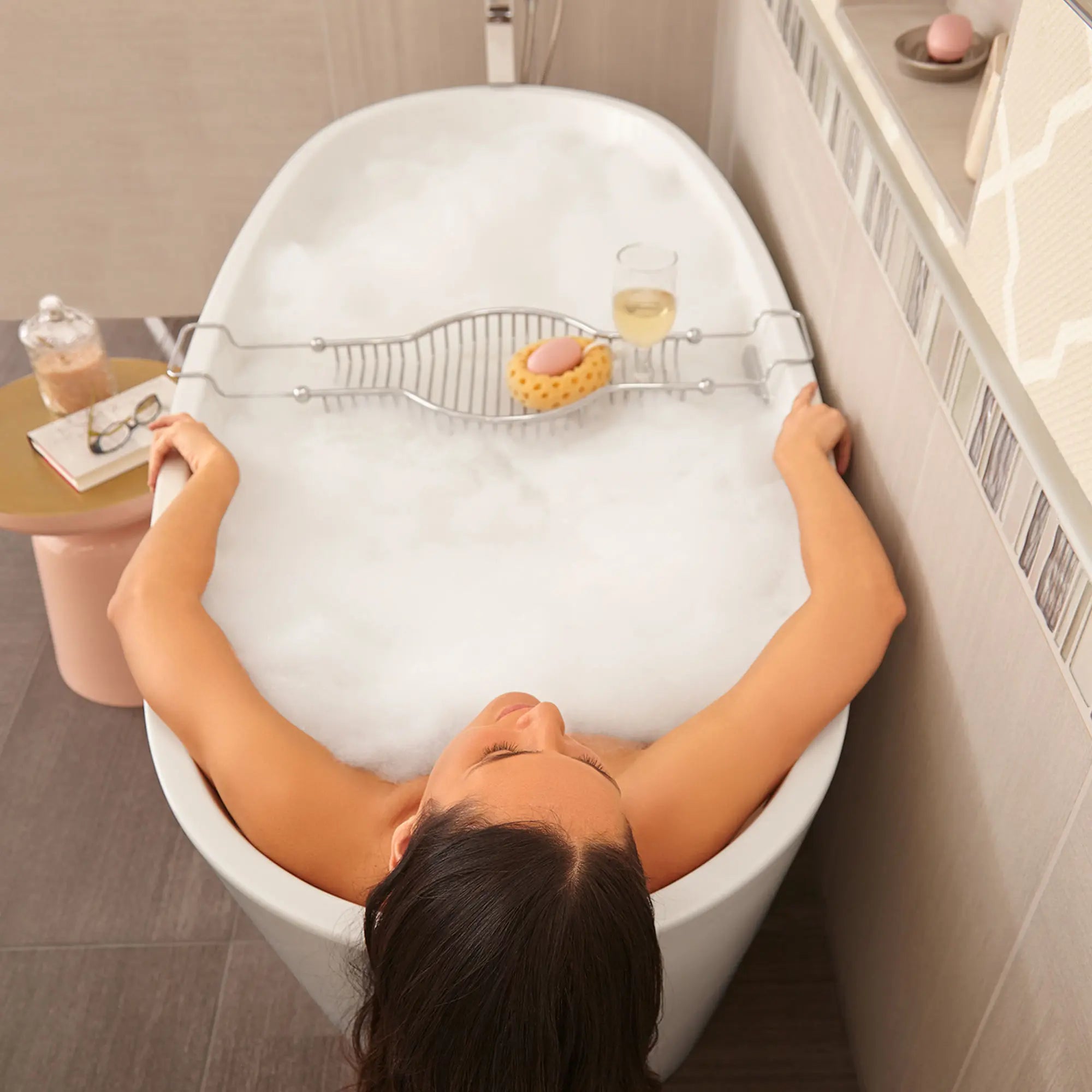 Coastal Freestanding Tub // WHITE // 33065_L-2765014020_0_CDNwebp.webp