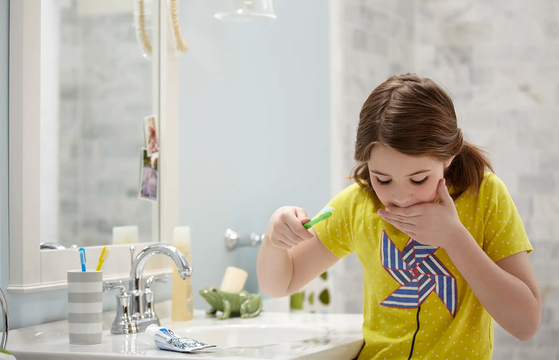 Portsmouth 4-In. Centerset 2-Handle Crescent Spout Bathroom Faucet 1.2 GPM with Lever Handles // POLISHED CHROME // 33197_lfs_7420201_2_0_CDNwebp.webp