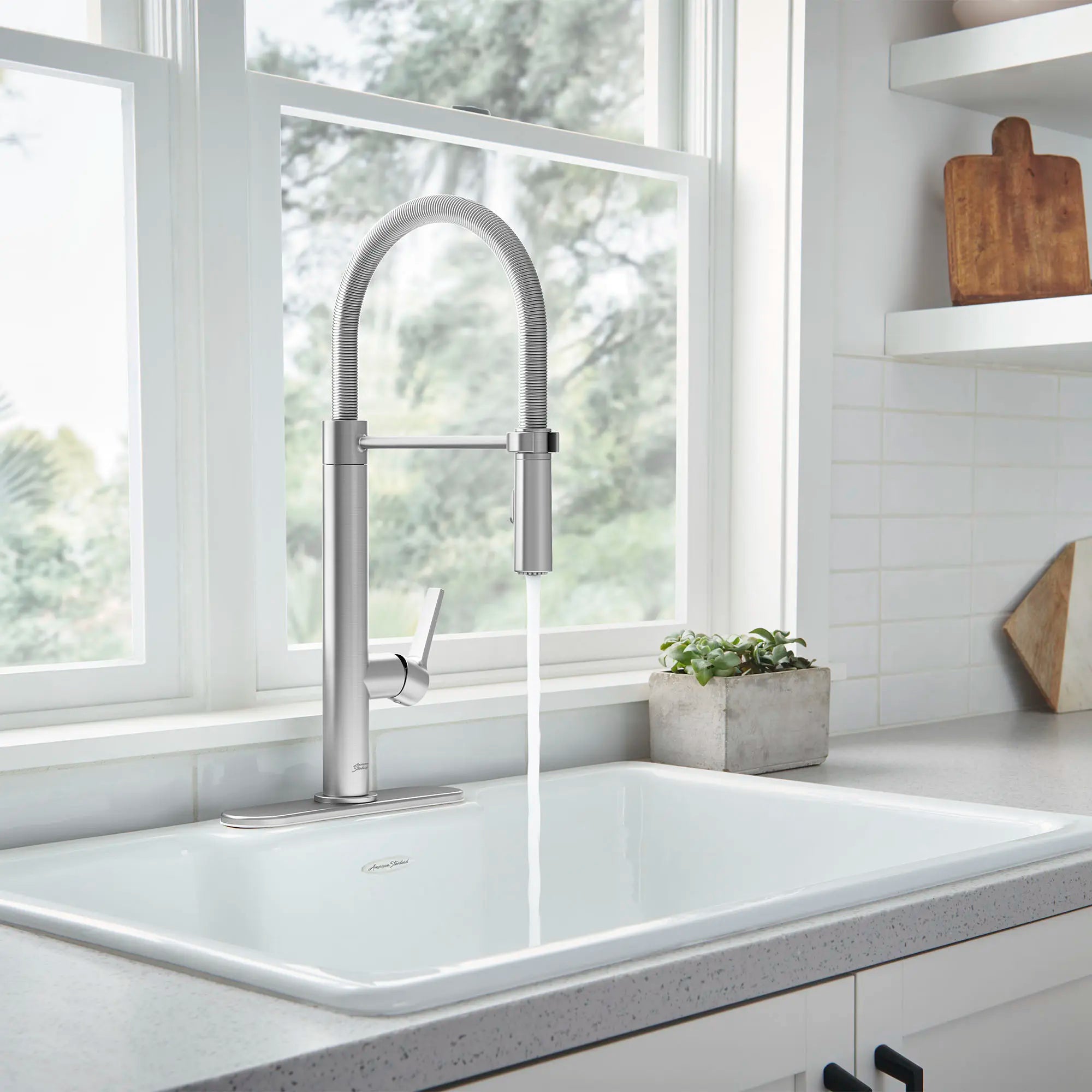 Grayson Semi-Professional Single-Handle Kitchen Faucet // STAINLESS STEEL // 37484_B-7612350075_77SB33223308_3_0_CDNwebp.webp