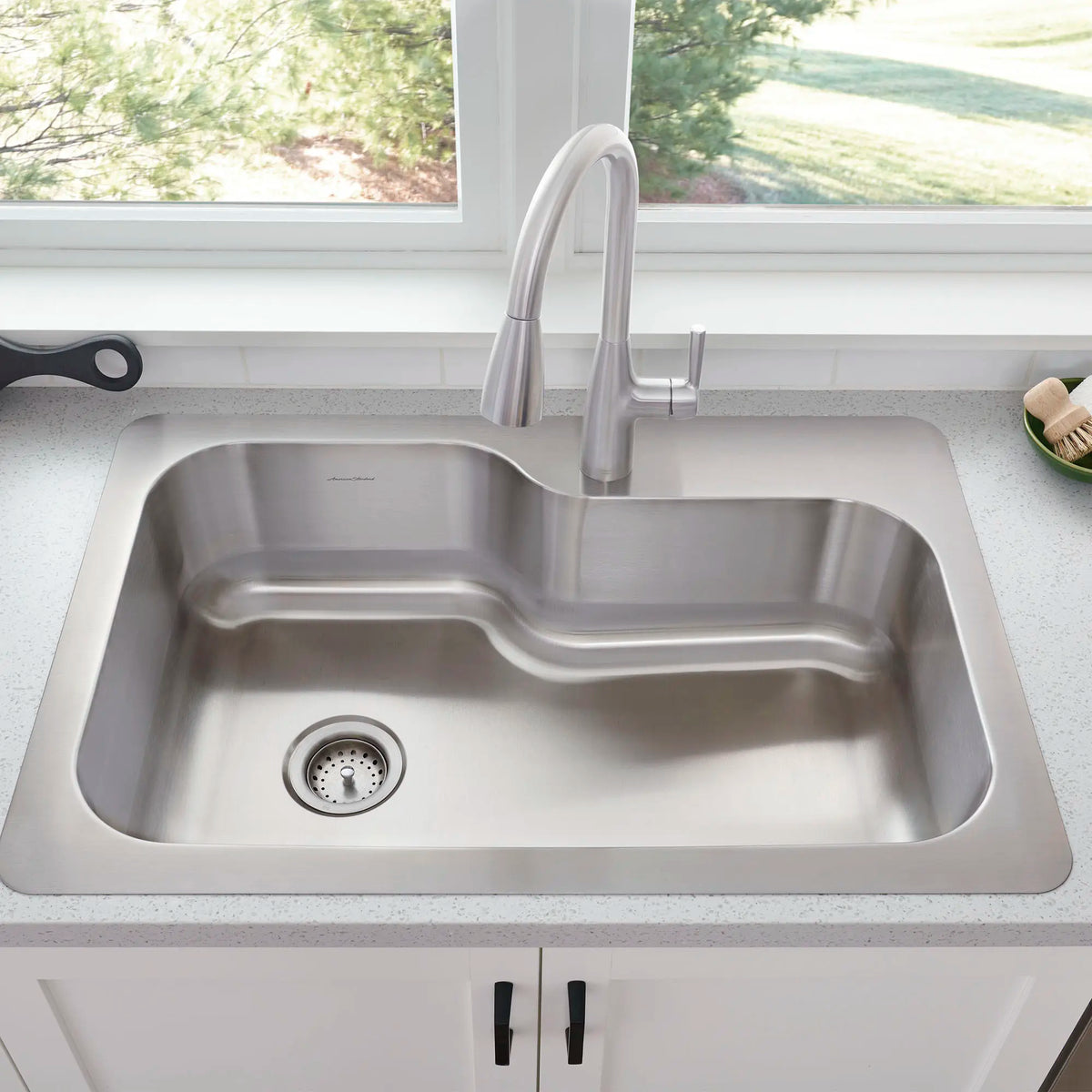 Hillsdale Single-Handle Pull-Down Dual Spray Kitchen Faucet // STAINLESS STEEL // 37514_B-7617300.075_20SB.332211B.075_3_0_CDNwebp_efdac4f5-1029-4ece-aa1b-2216b5fd19c5.webp