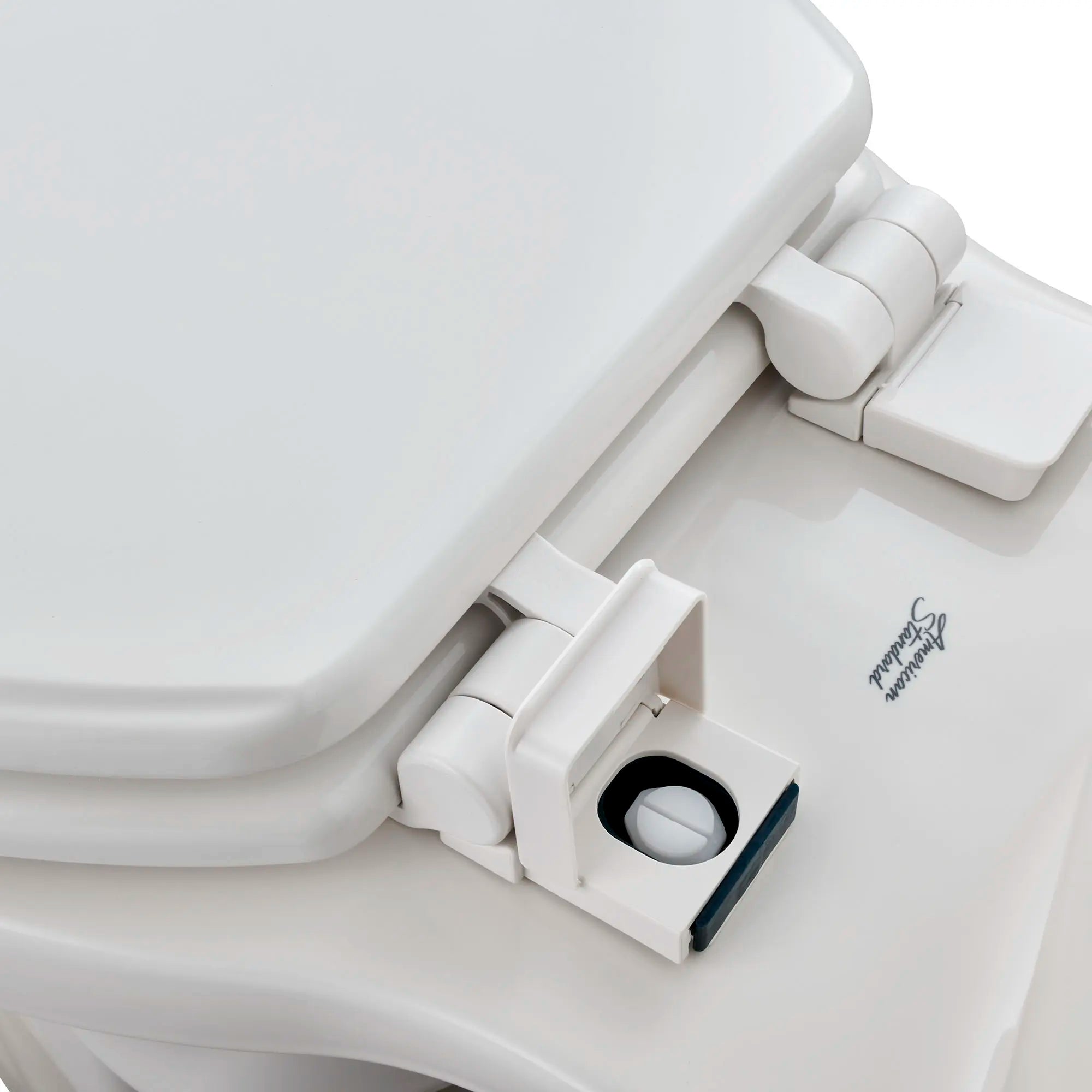 MightyTuff Slow-Close & Easy Lift-Off Elongated Toilet Seat // WHITE // 57168_5267A60CL020_D_0_CDNwebp.webp