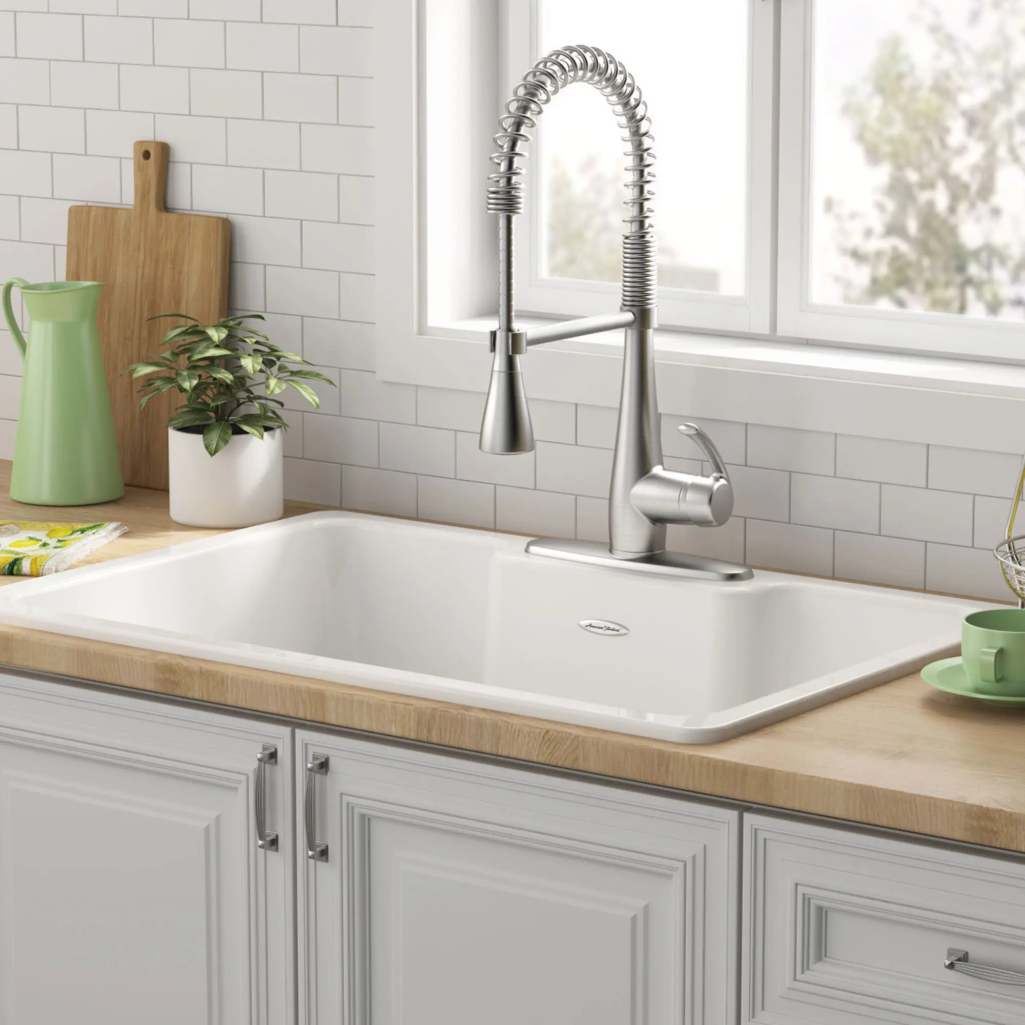 Quince 33 x 22-Inch Cast Iron 3-Hole Drop-In Single-Bowl Kitchen Sink // BRILLIANT WHITE // 62735_77SB33223.308_3_0_CDNwebp.webp