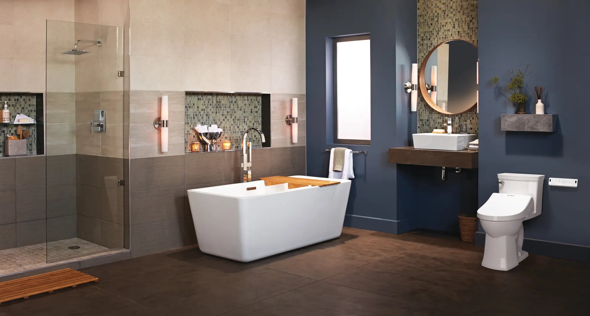 Advanced Clean® 2.0 Electric SpaLet® Bidet Seat With Remote Operation // WHITE // 63009_8012A80GRC-020_PT07_0_CDNwebp_cb1cf308-2acd-40b8-8f74-387e3d1f87cb.webp