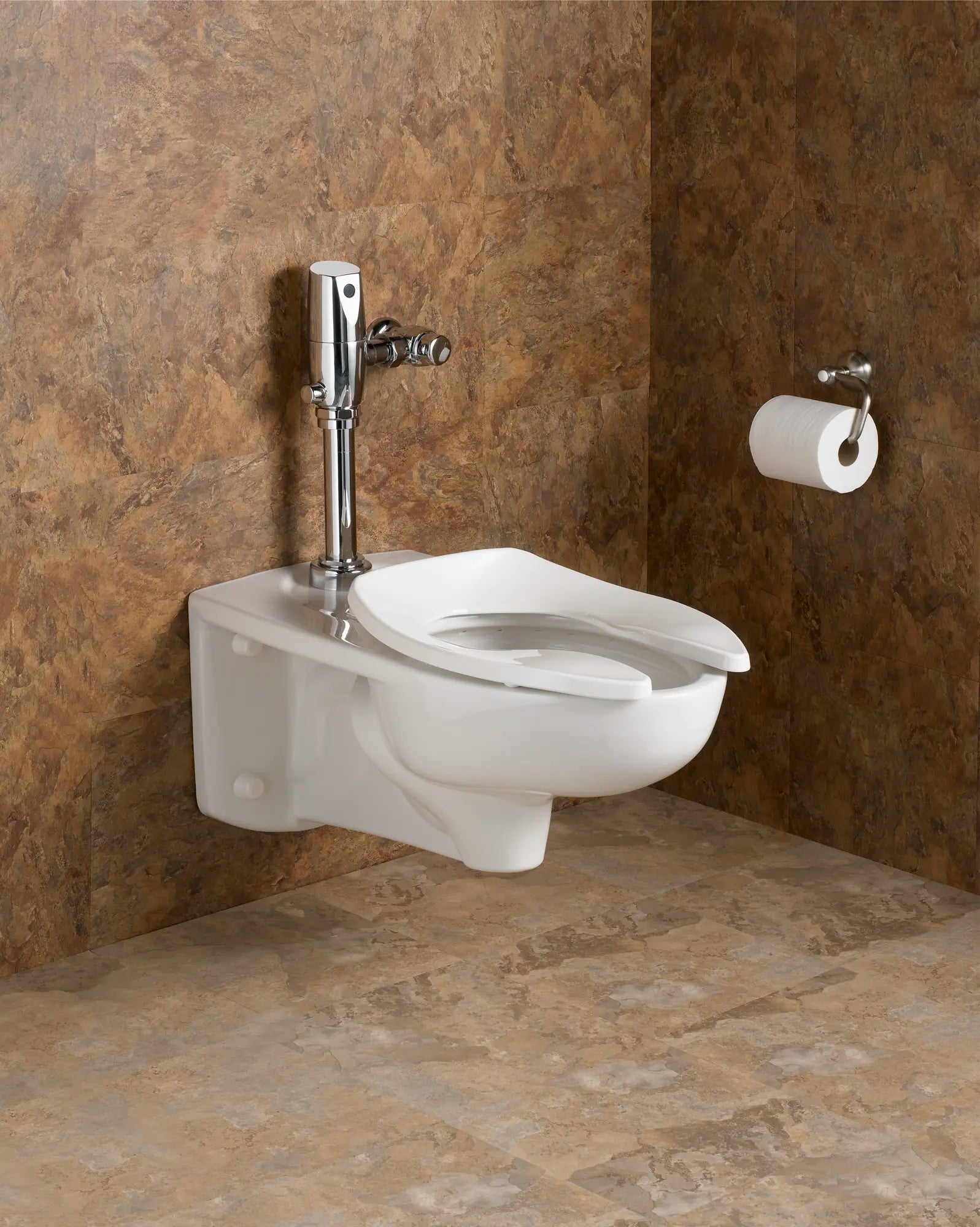 Heavy-Duty Plus Commercial Toilet Seat // WHITE // 66133_B_5910100020_2_CDNwebp.webp