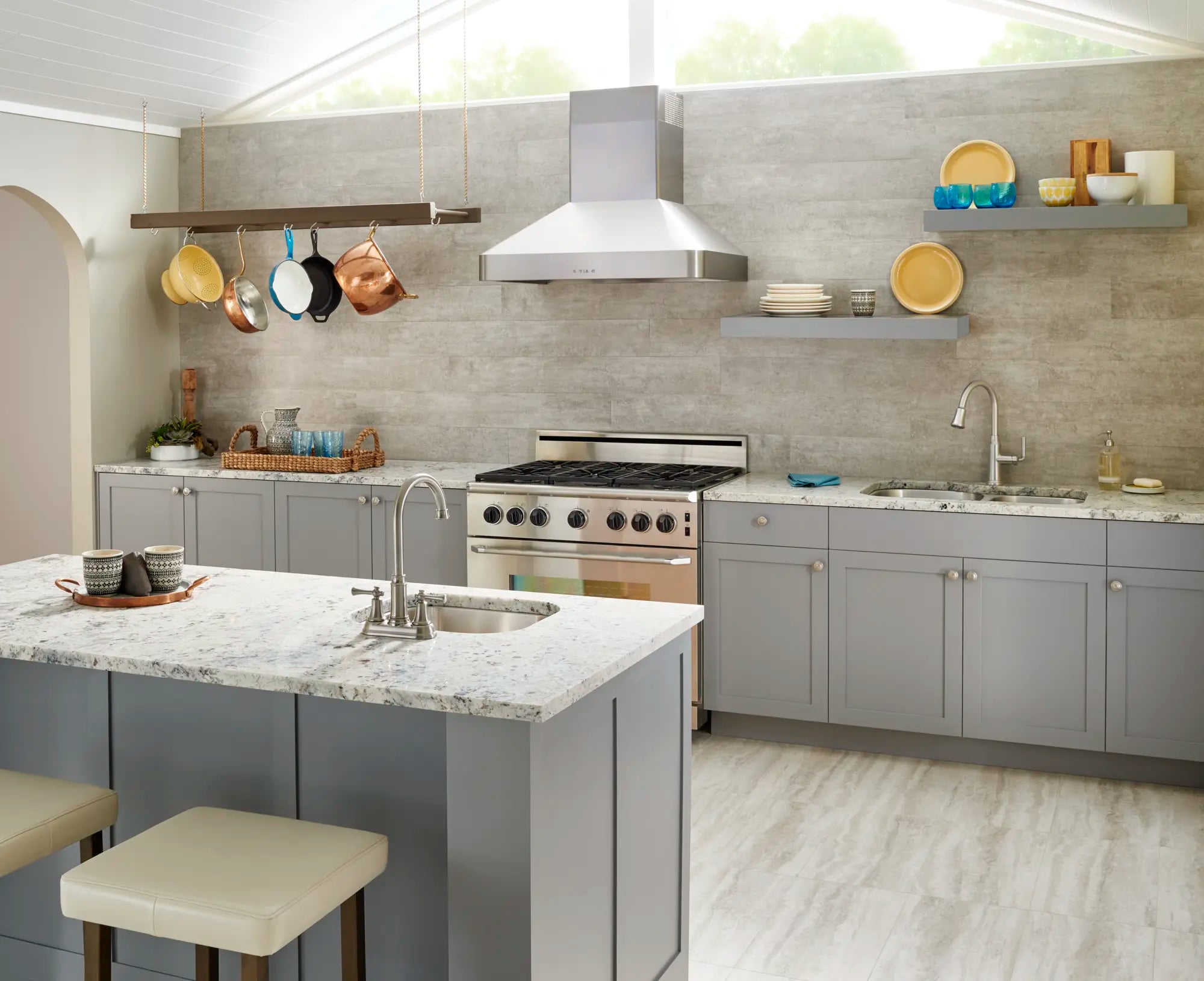 Portsmouth® Single-Handle Pull-Down Dual-Spray Kitchen Faucet 1.8 gpm/6.8 L/min // STAINLESS STEEL // 68481_B-18CR9322100S075_18SB9181600S075__4285300075_4285300F15_4285420075_4285420F15_CDNwebp.webp