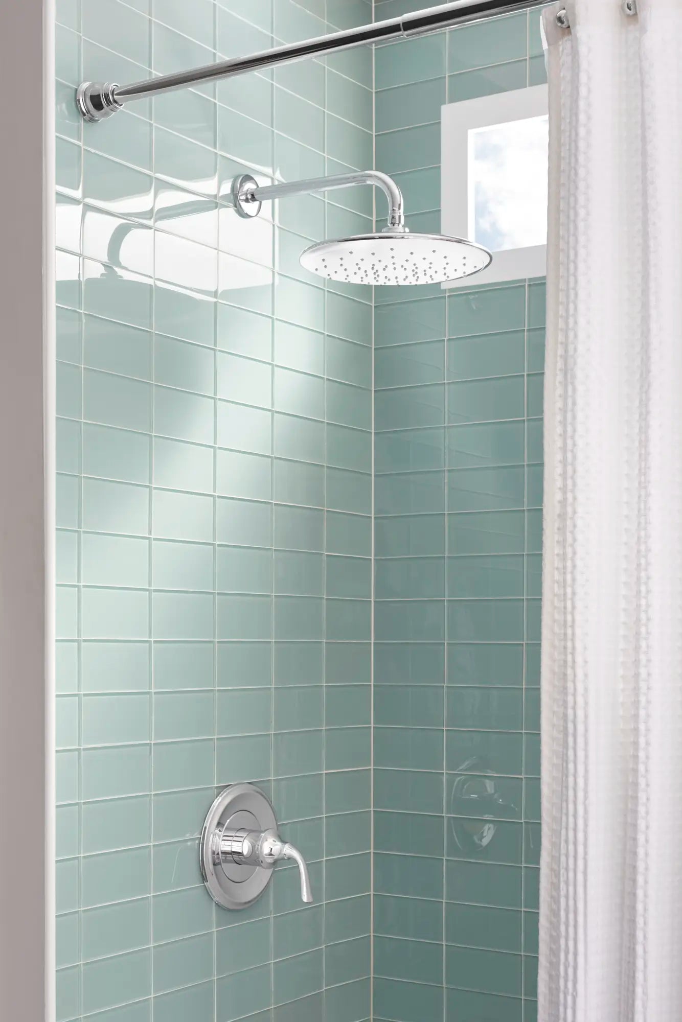 Spectra® Rain 11-Inch 2.5 gpm/9.5 L/min Rain Showerhead // POLISHED CHROME // 81246_B-9035001002_1_1__CDNwebp.webp